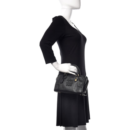 Loewe Goatskin Amazona 23 Black 2 of 8