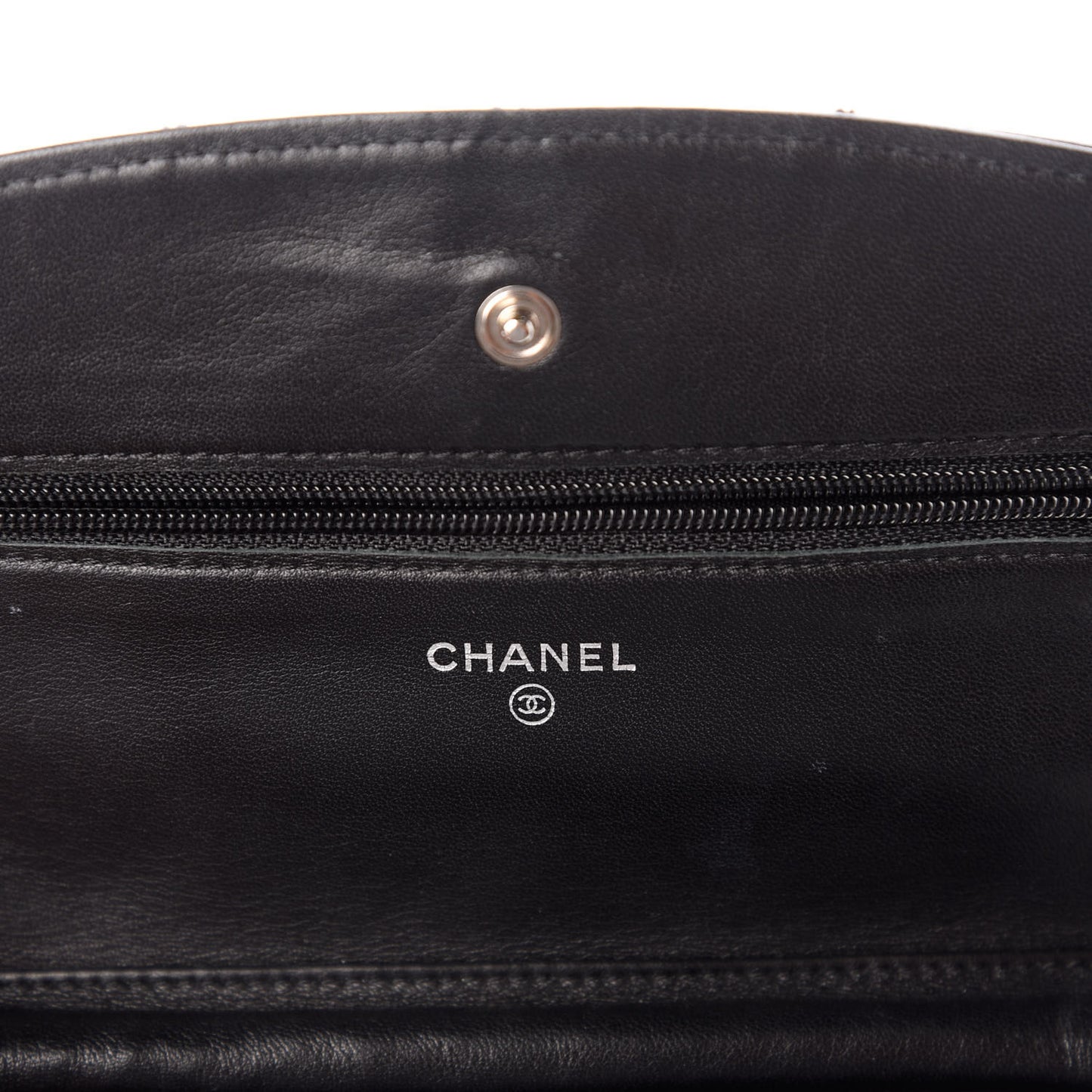 Patent Quilted Brilliant Wallet On Chain WOC Black