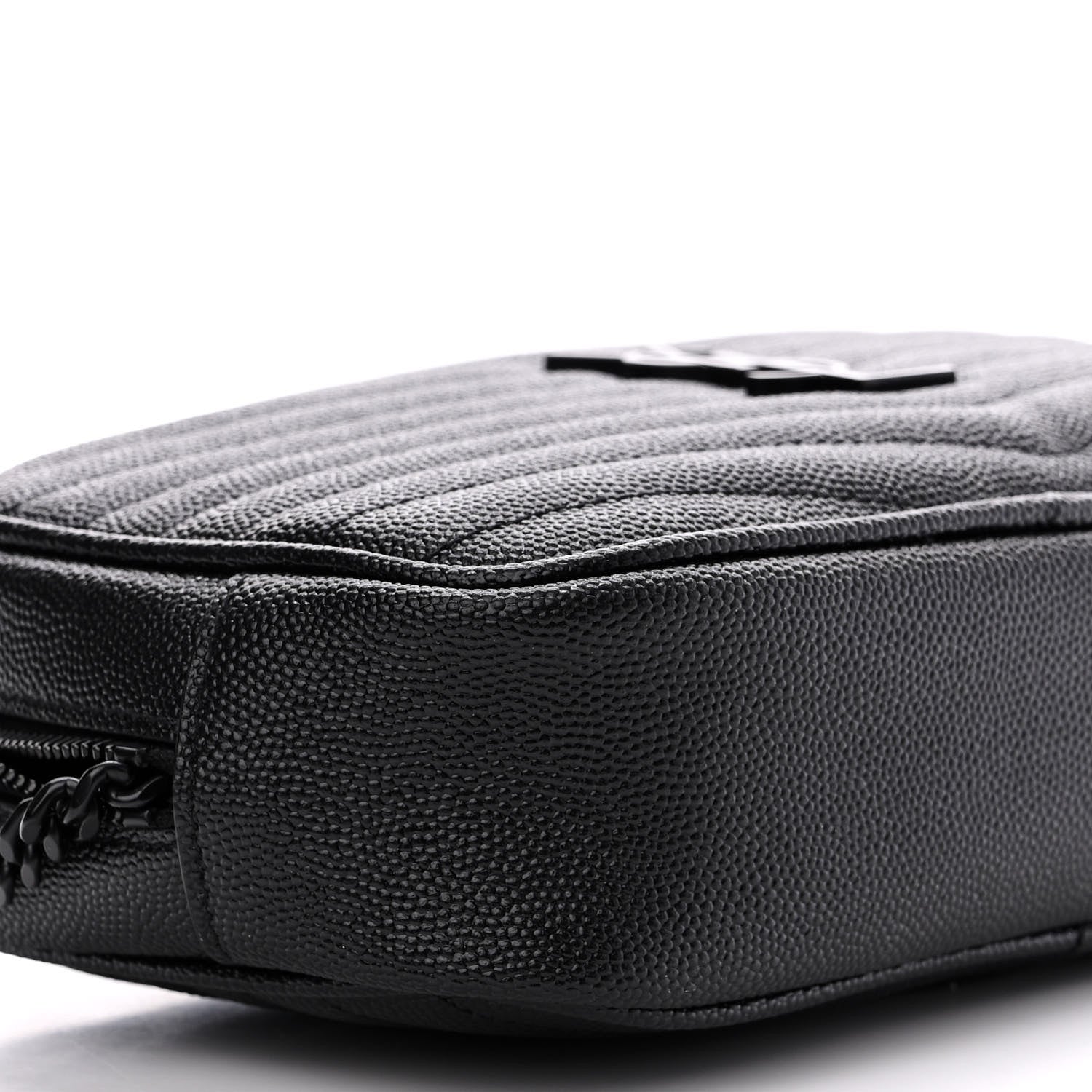Saint Laurent Grain De Poudre Matelasse Monochrome Monogram Mini Lou Camera Bag Black 10 of 10