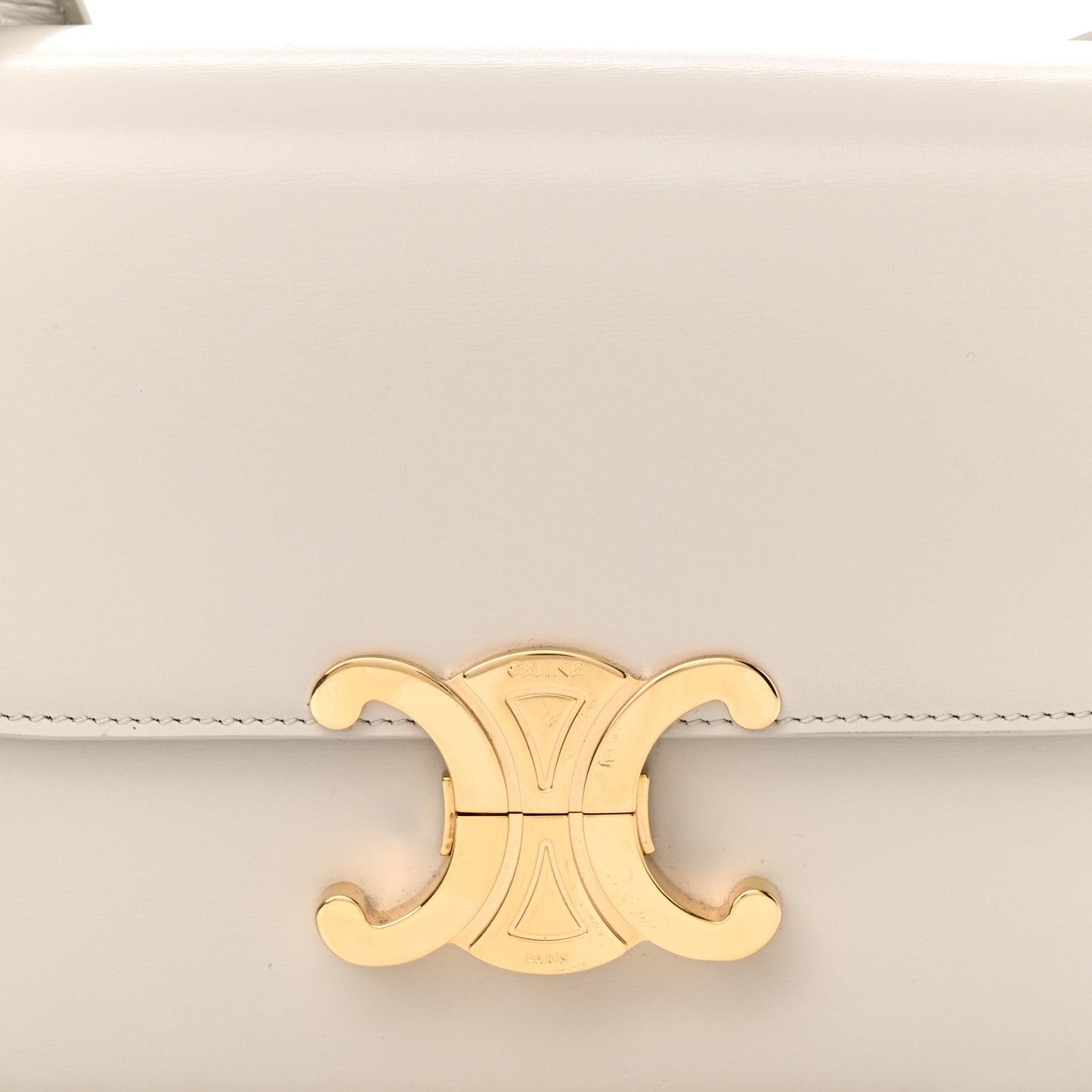 Shiny Calfskin Teen Triomphe Chalk