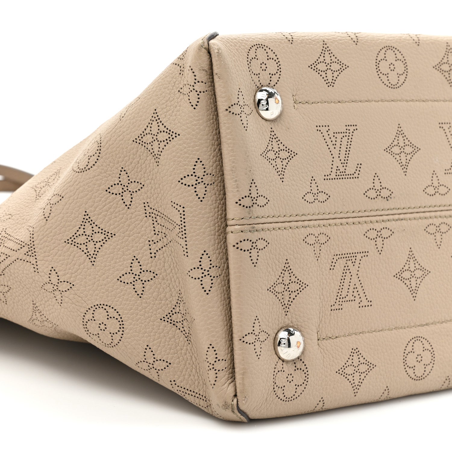 Louis Vuitton Mahina Hina MM Galet 8 of 17