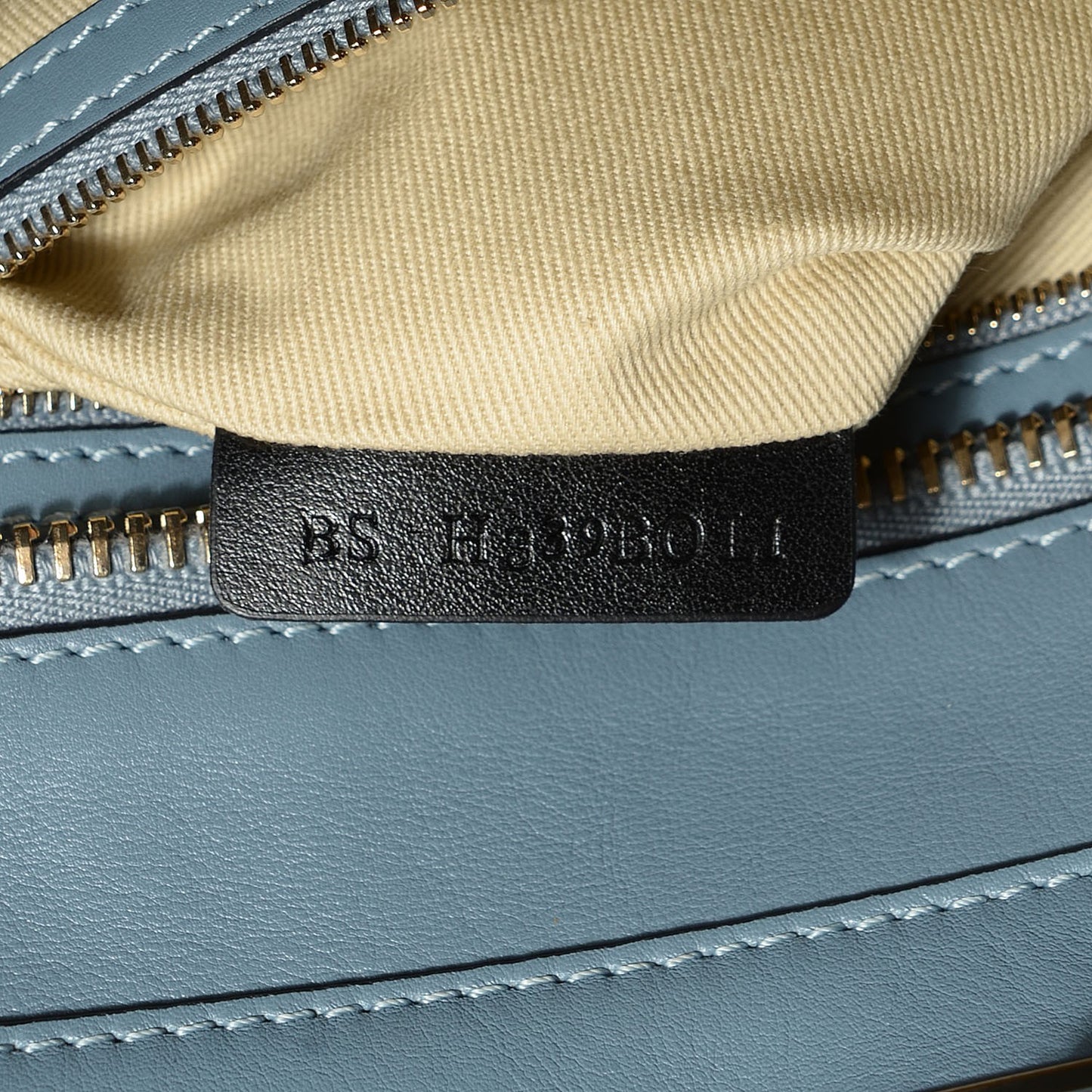 Vitello Rockstud Double Handle Tote London Stone