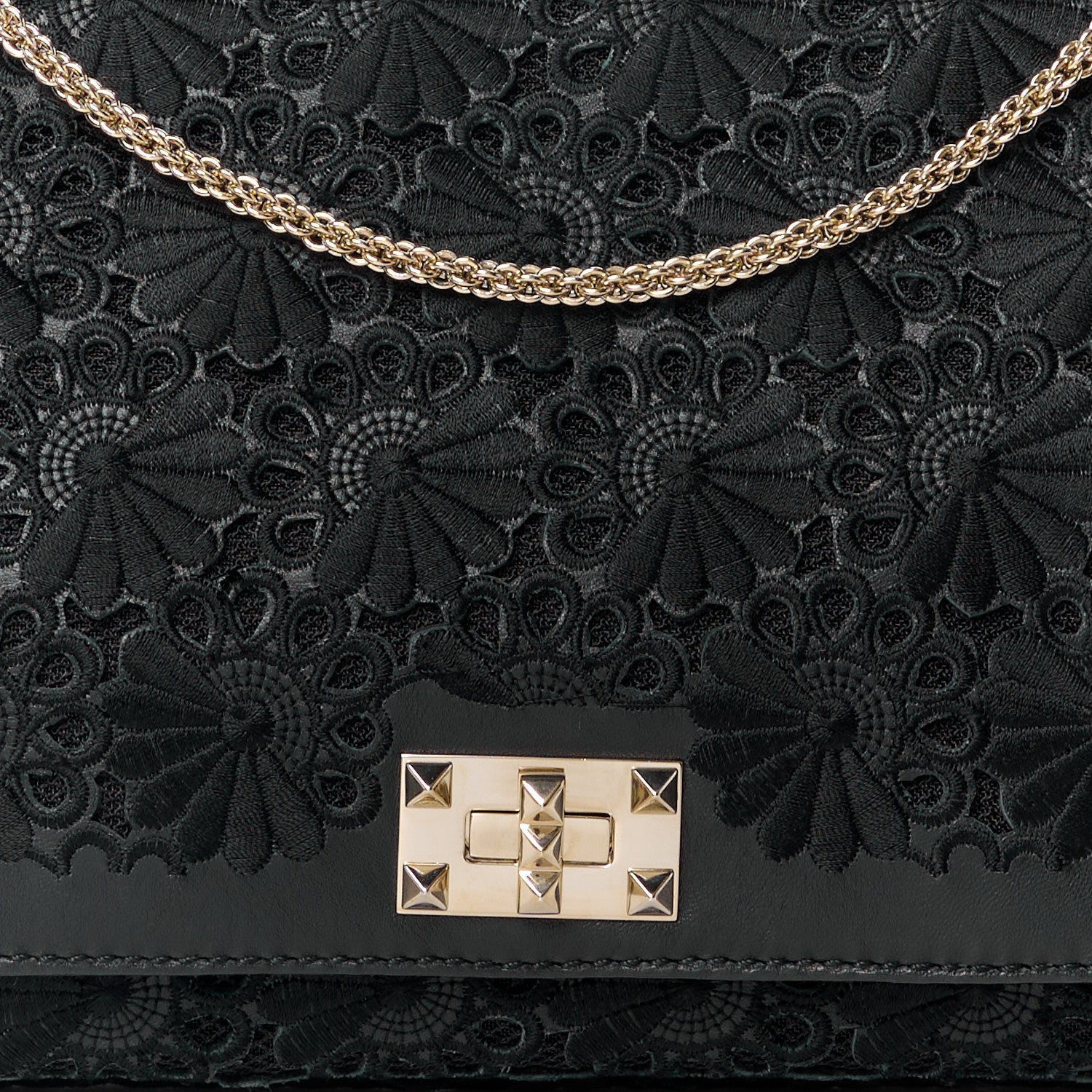 Valentino Garavani VALENTINO GARAVANI Lambskin Lace Large Girello Flap Black 8 of 11