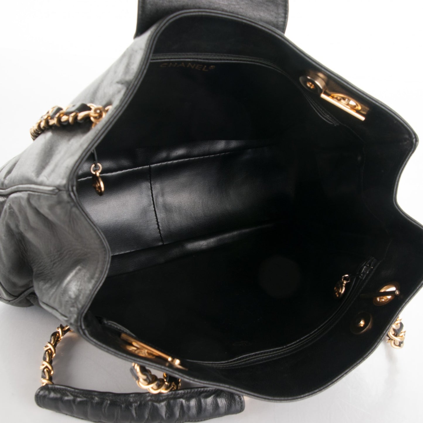 Lambskin Quilted Shoulder Bag Black
