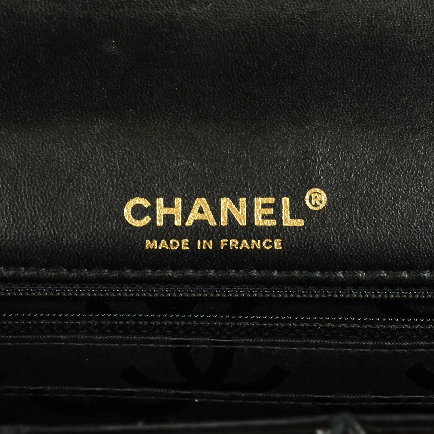 Glazed Calfskin Quilted Medium Single Flap Black