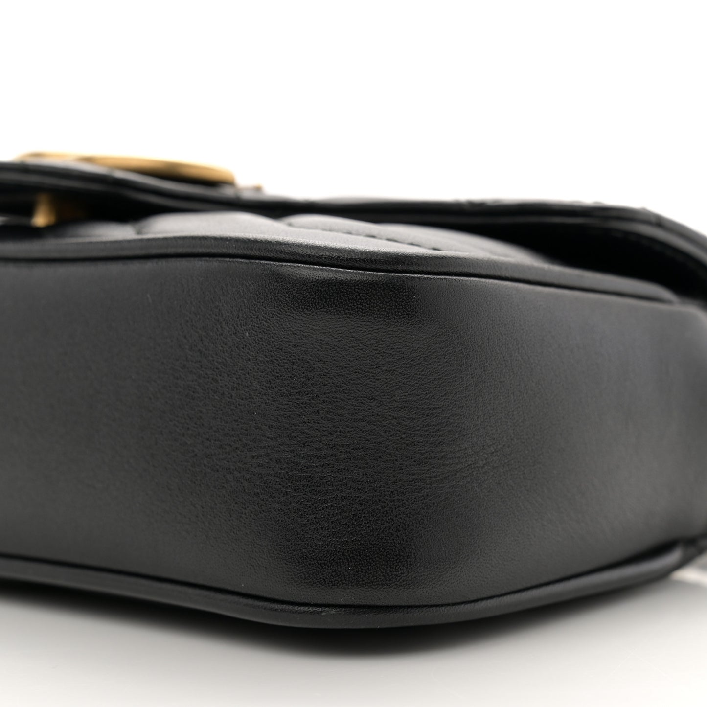 Calfskin Matelasse Super Mini GG Marmont Shoulder Bag Black