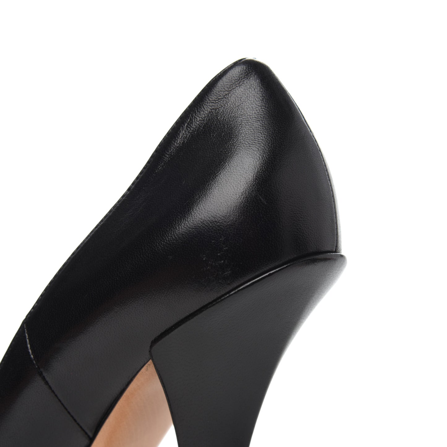 Calfskin Heart and Arrow 110mm Pumps 40 Black