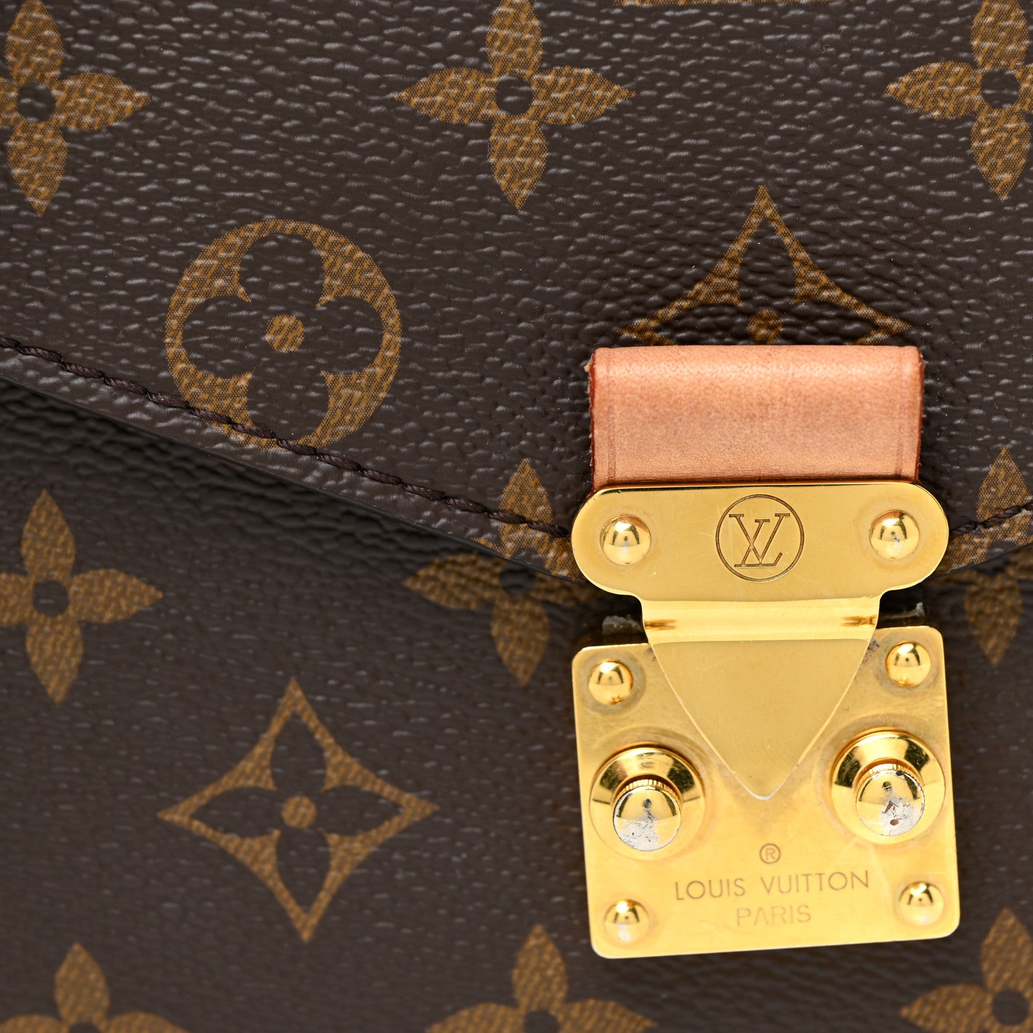 Louis Vuitton Monogram Pochette Metis 6 of 9