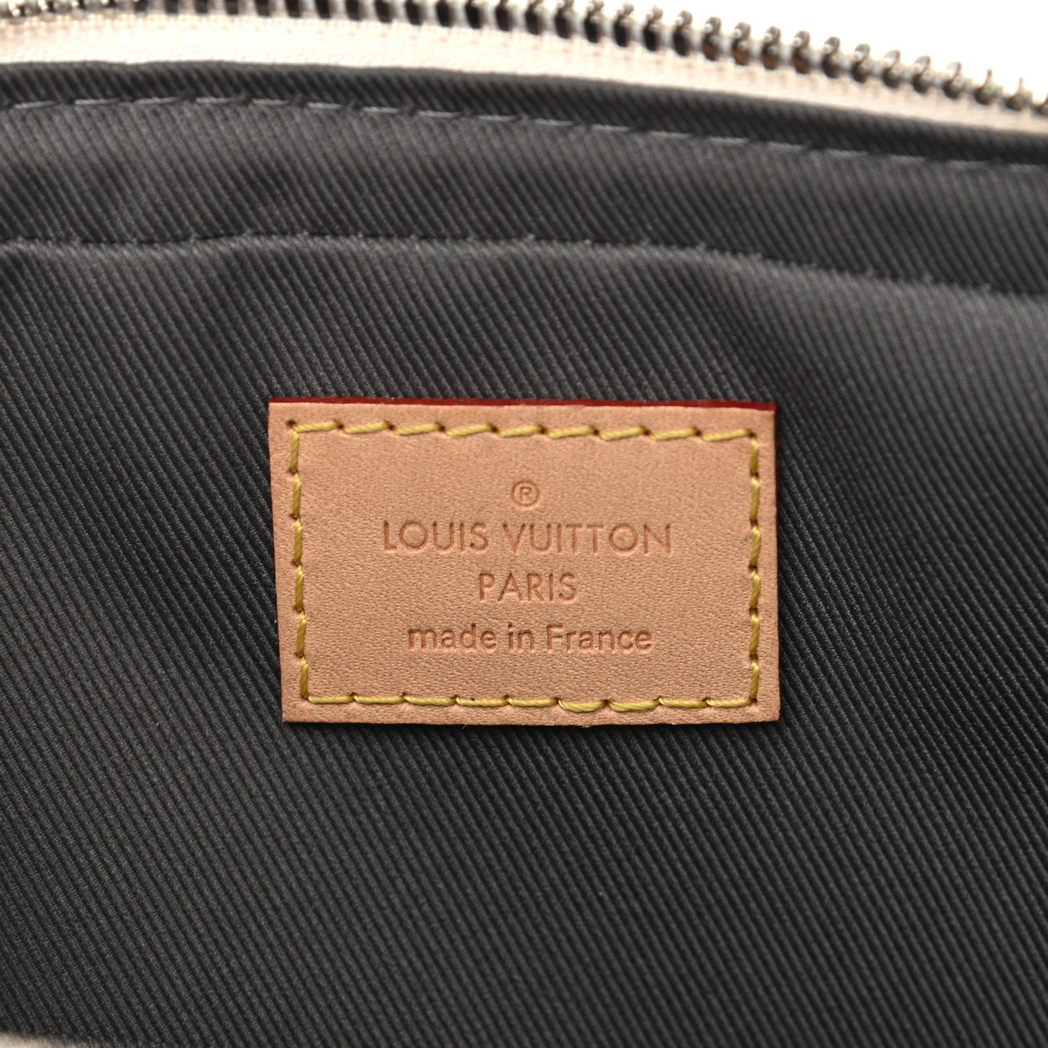 Louis Vuitton Damier Salt Trio Messenger Stone Grey 6 of 9