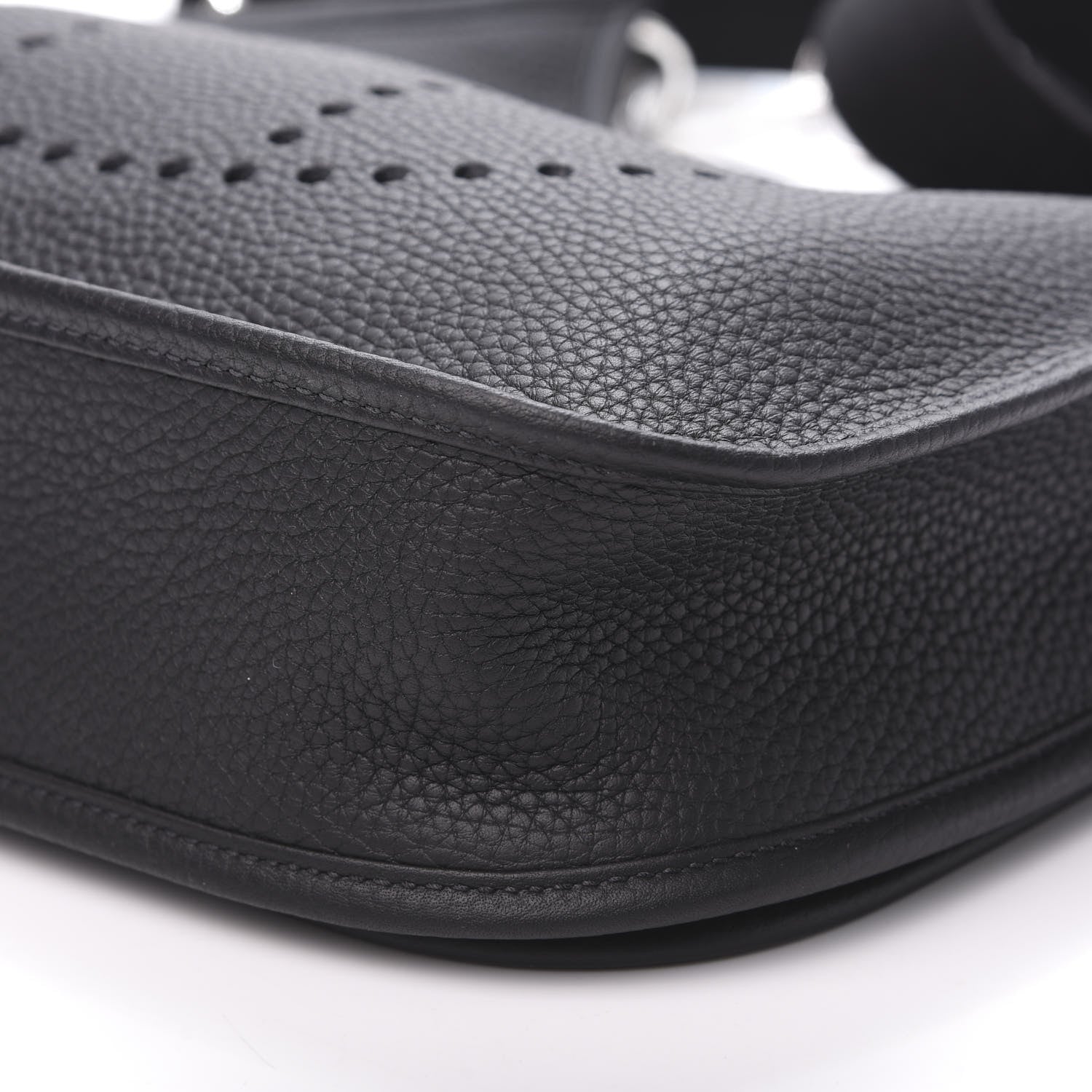 Hermes Taurillon Clemence Evelyne III PM Black 9 of 11