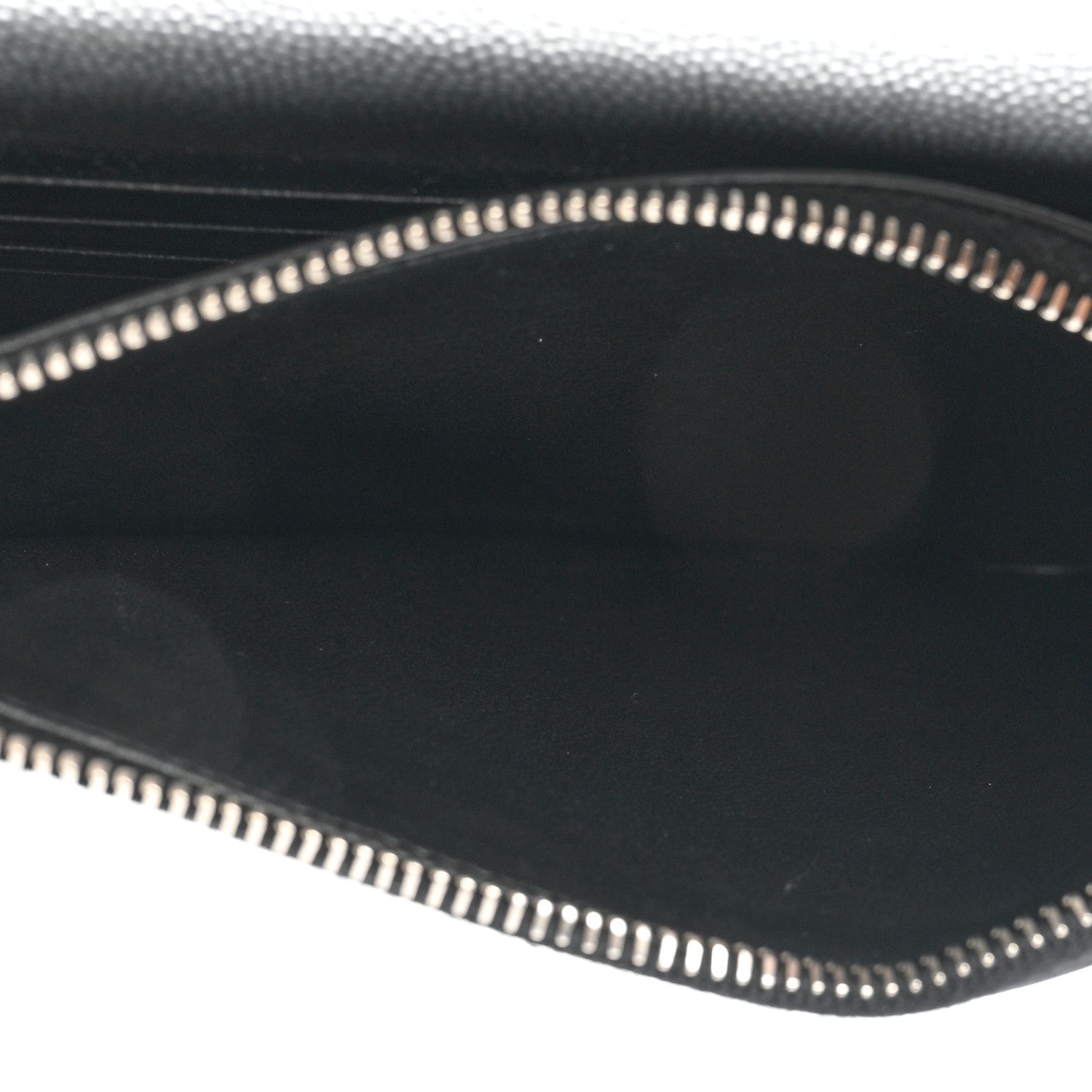 Saint Laurent Metallic Grain De Poudre Clasic Monogram Kate Tassel Chain Wallet Argento 6 of 16