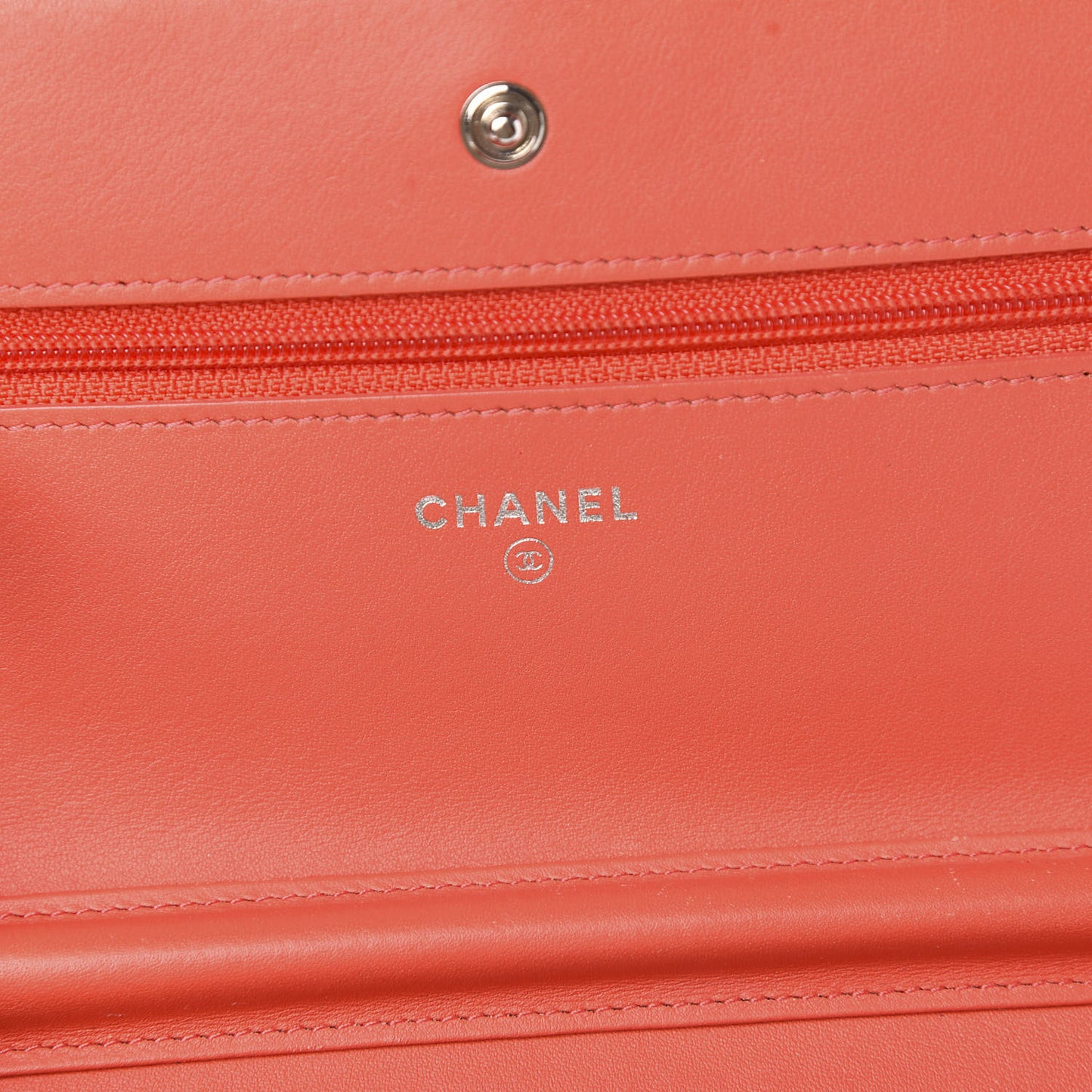 Velvet Classic Quilted Wallet On Chain WOC Coral