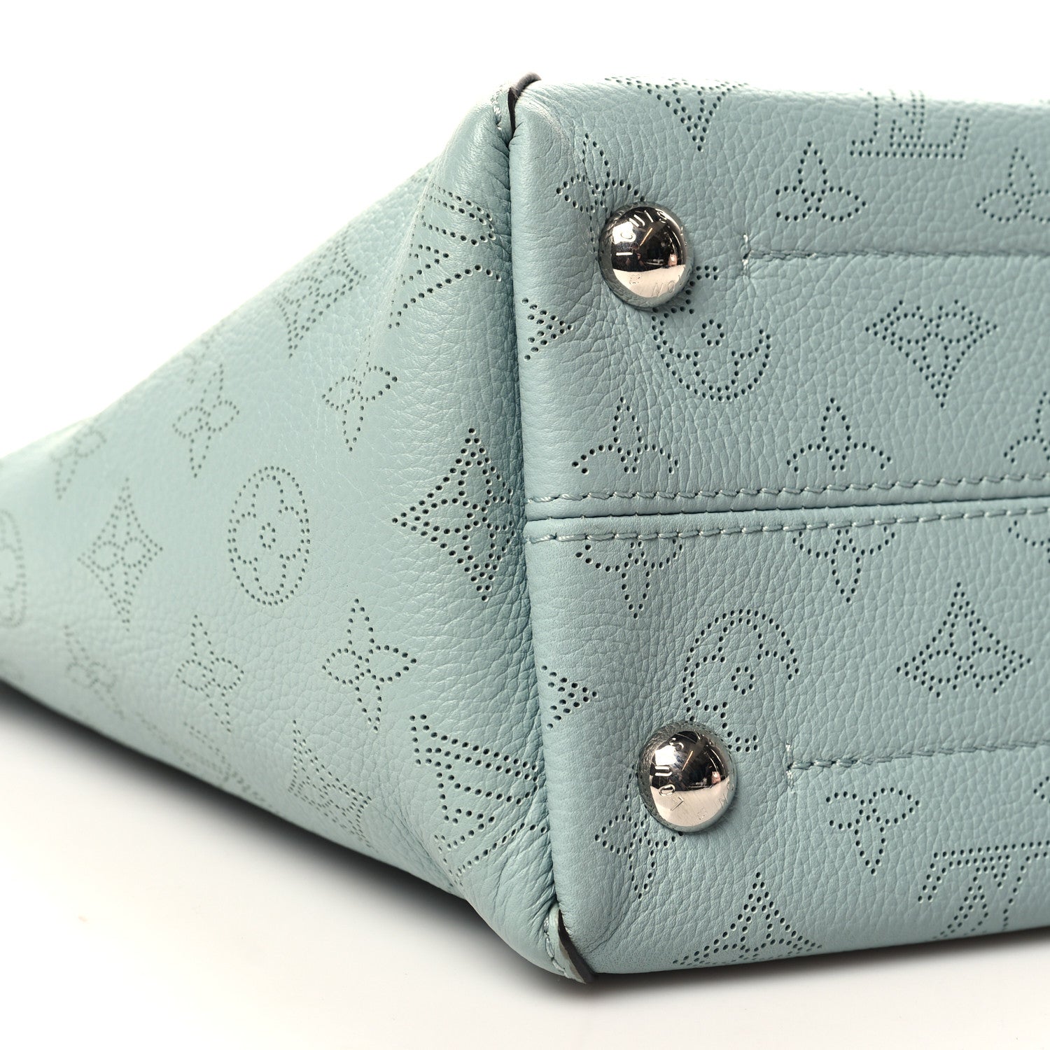 Louis Vuitton Mahina Hina PM Vert Lagon 9 of 10