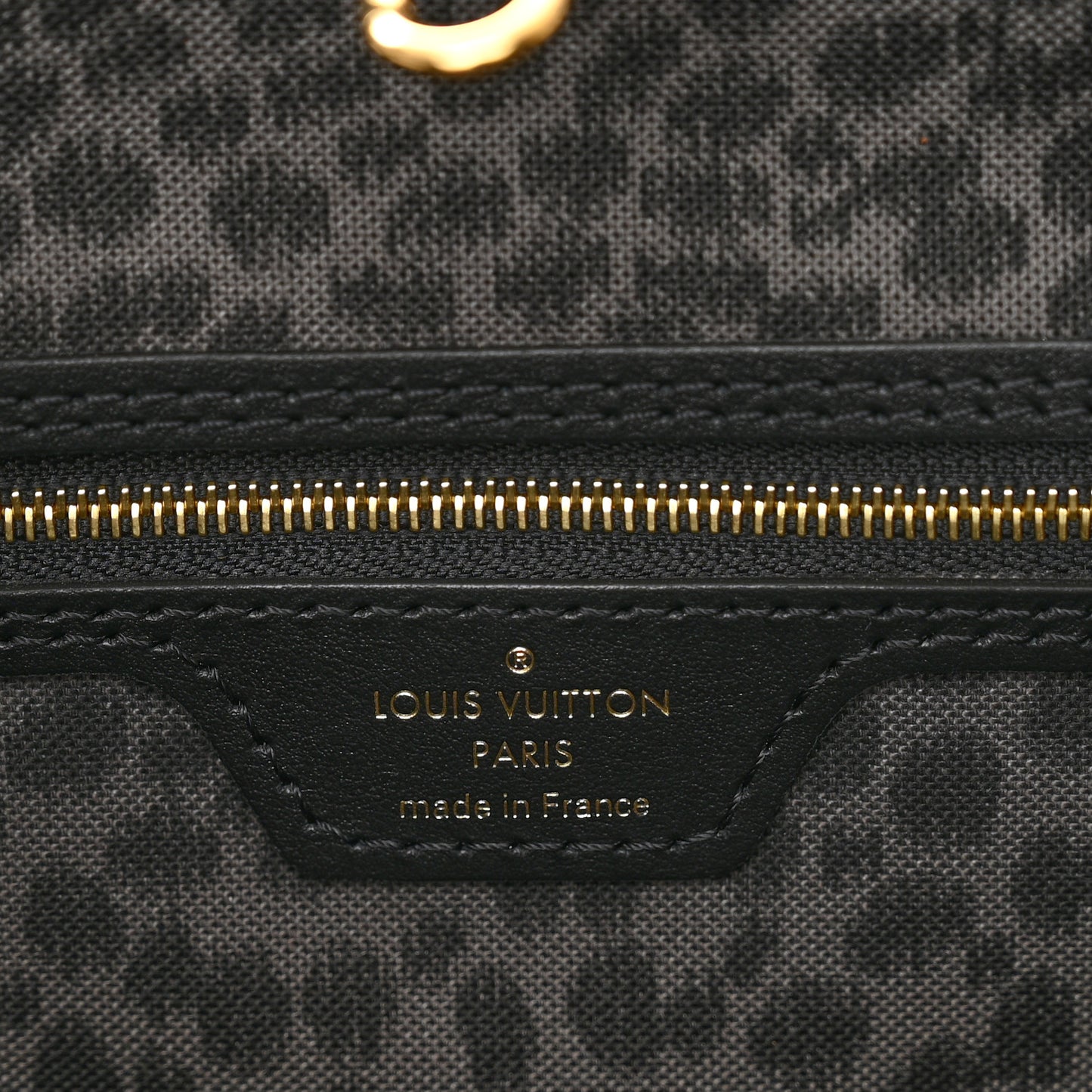 Monogram Giant Wild at Heart Neverfull MM Black