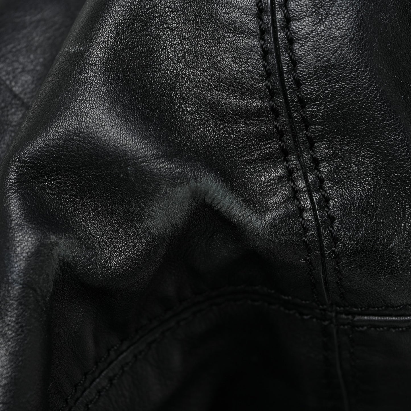 Lambskin Medium Nightingale Black
