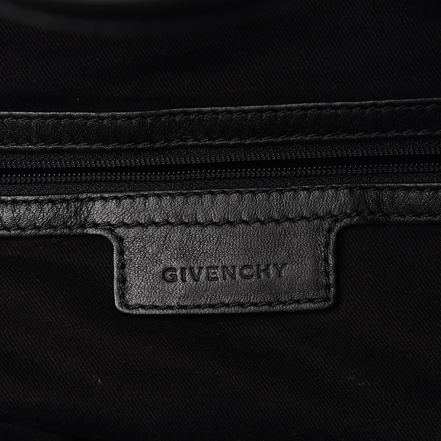 Calfskin Large Nightingale Black