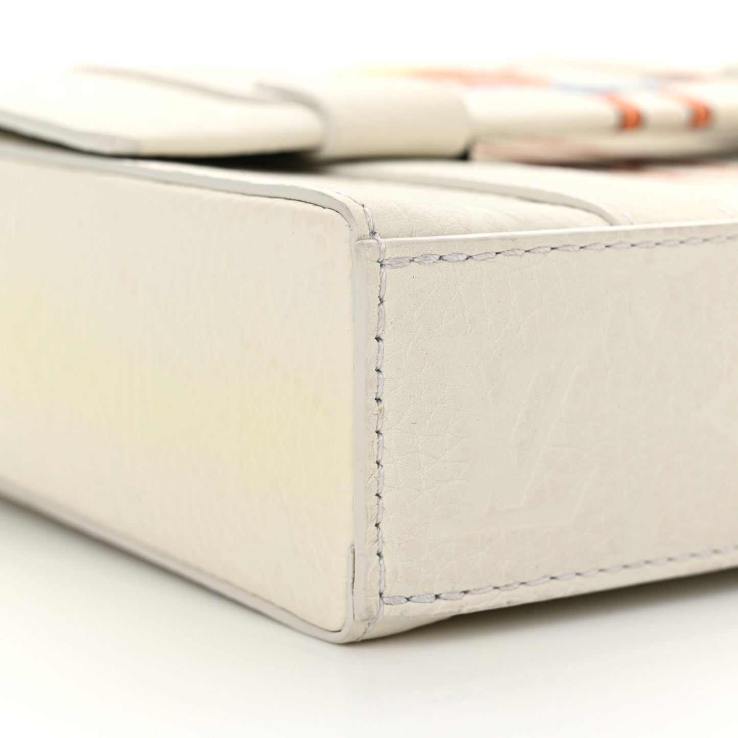 Taurillon Monogram LV Friends Soft Trunk Messenger White
