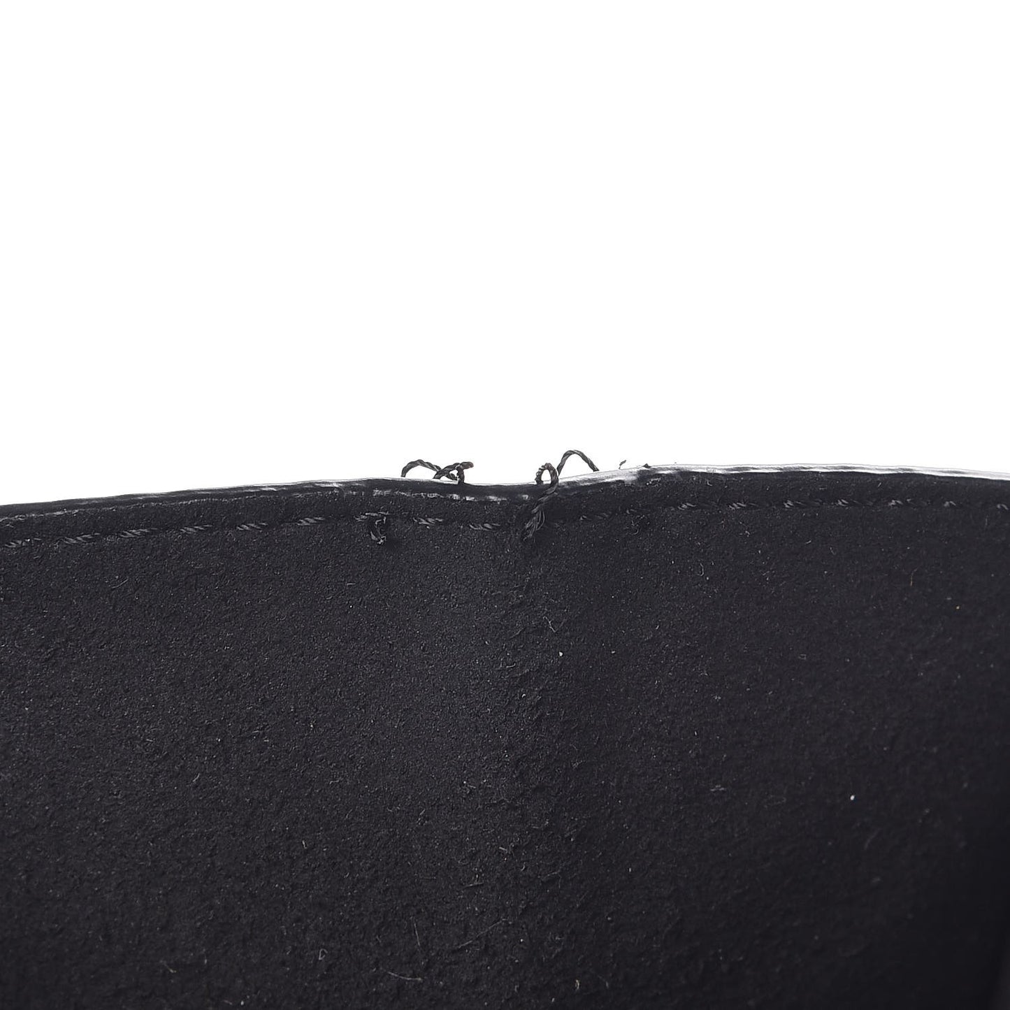 Sugar Goatskin Medium GV3 Shoulder Bag Black