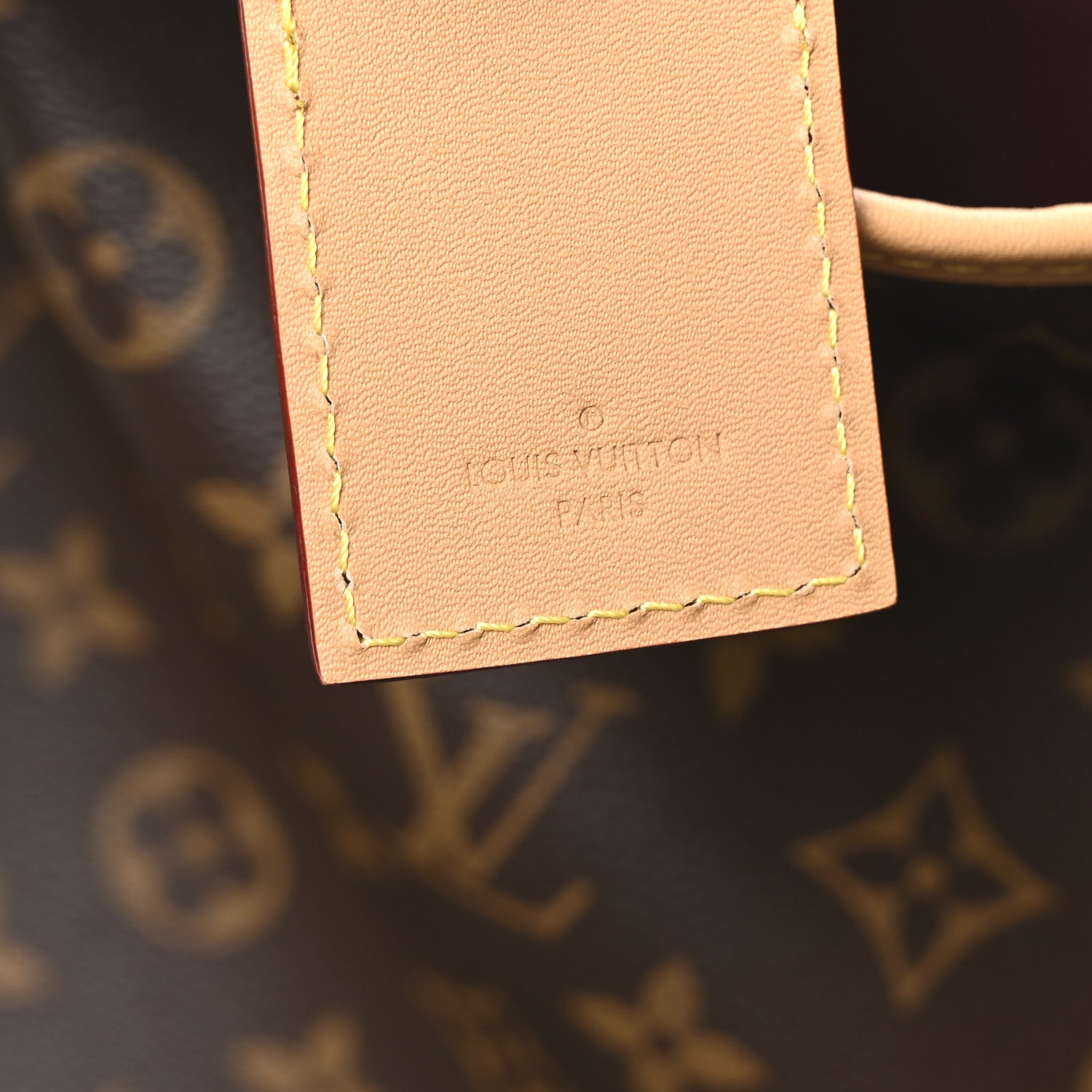 Louis Vuitton Monogram Carryall MM 7 of 10