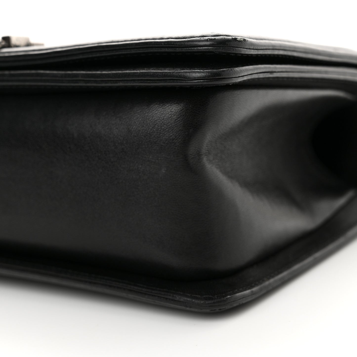 Lambskin Quilted Medium Boy Flap Black