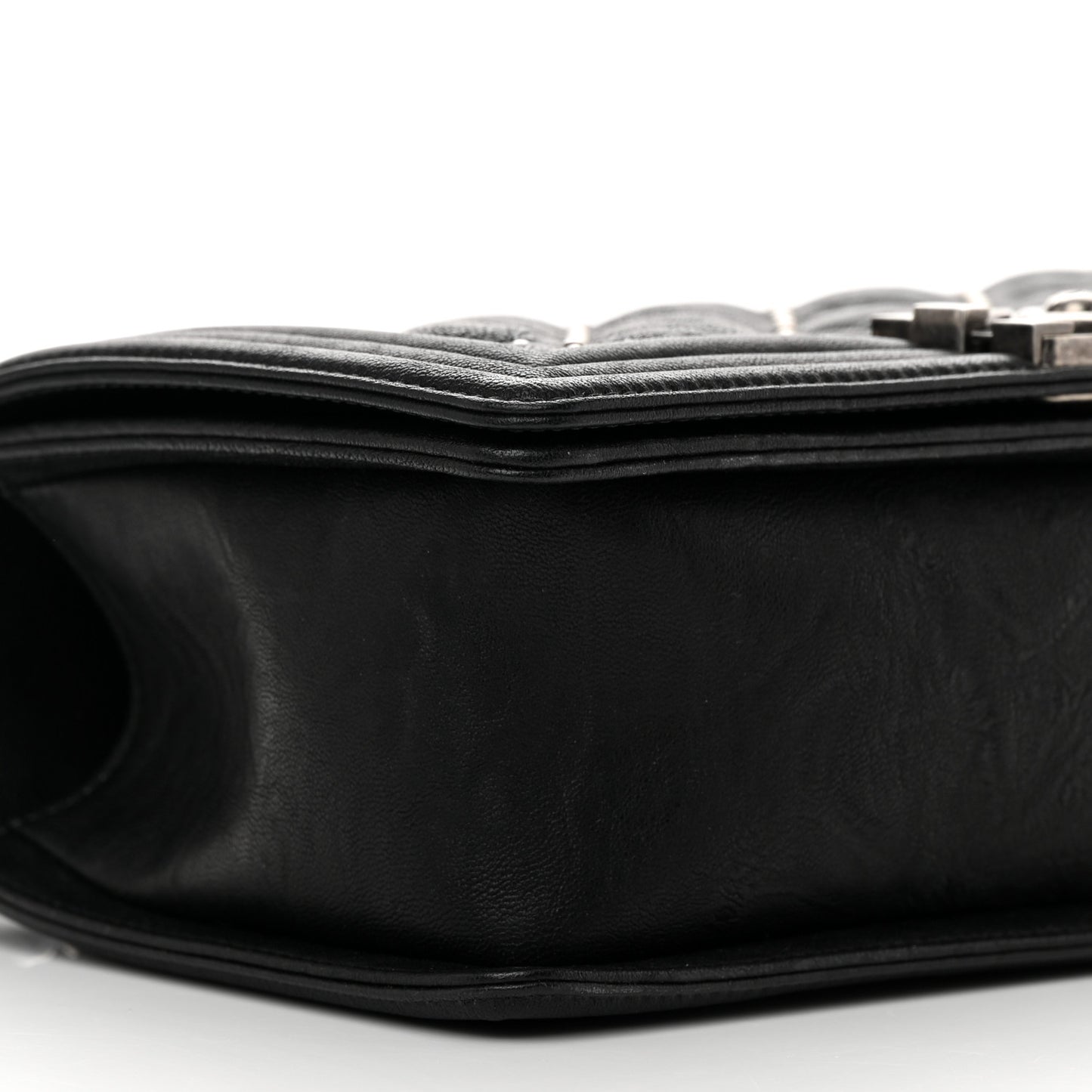 Crumpled Lambskin New Medium Studded Boy Flap Black