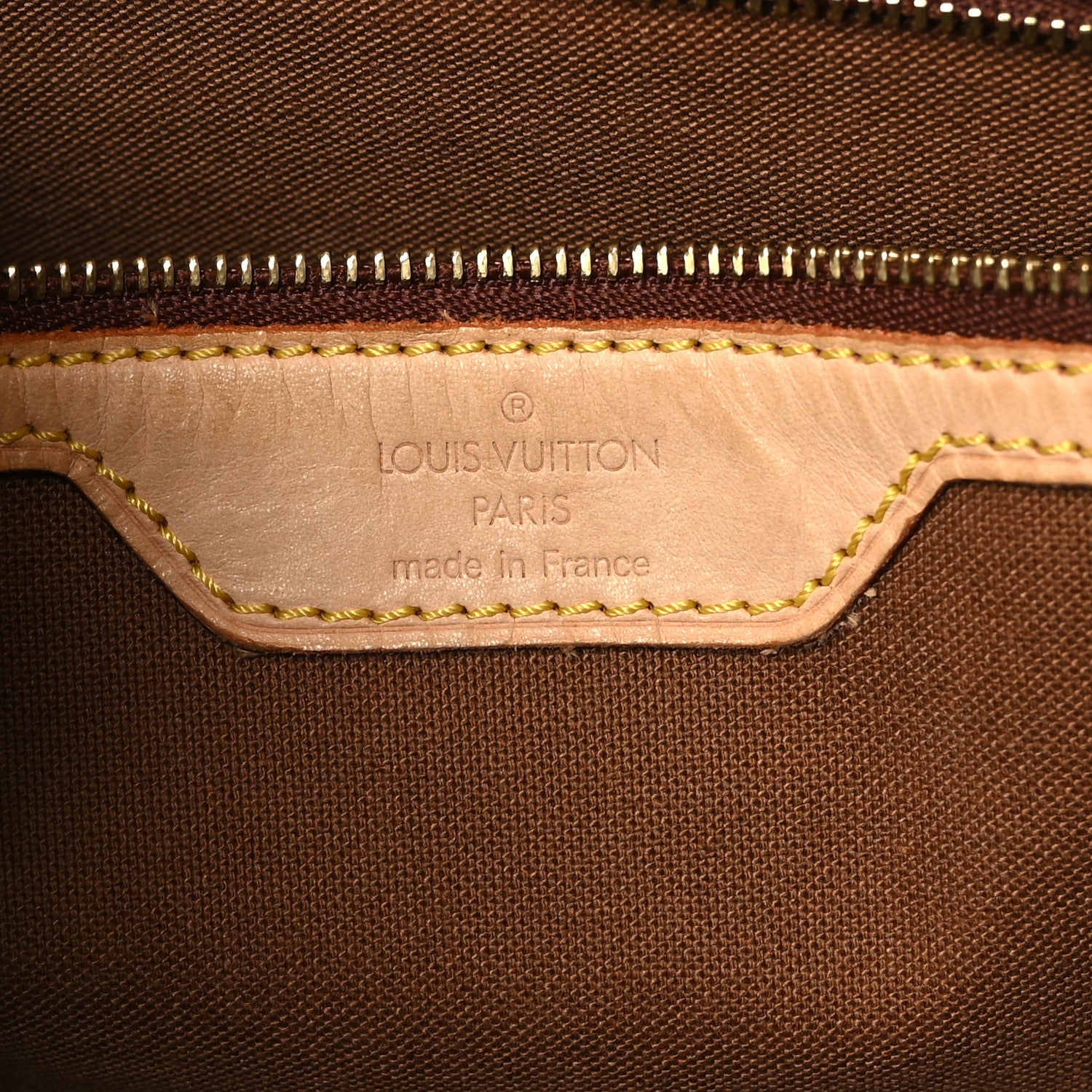 Louis Vuitton Monogram Cabas Mezzo 6 of 10