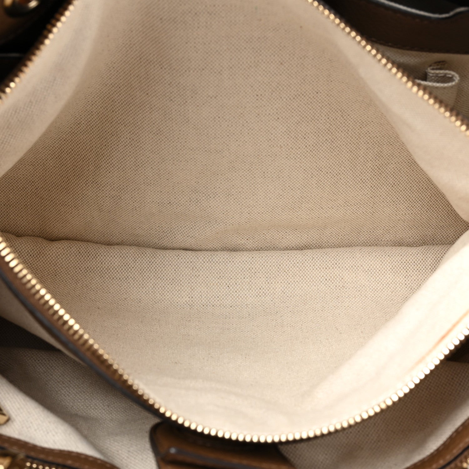 Gucci Pebbled Calfskin Medium Bamboo Shopper Tote Acero 6 of 16