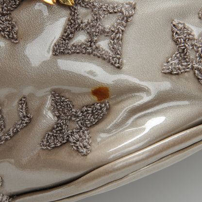 Louis Vuitton Patent Lambskin Fascination Lockit Gris 10 of 11