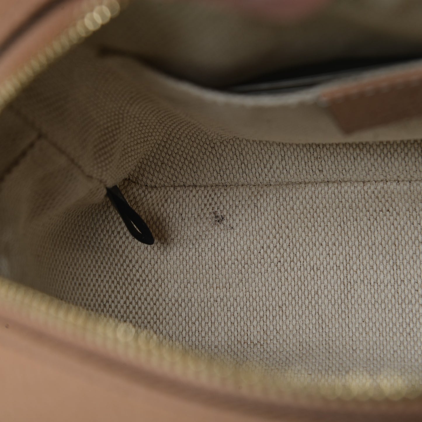 Pebbled Calfskin Small Soho Disco Bag Camelia