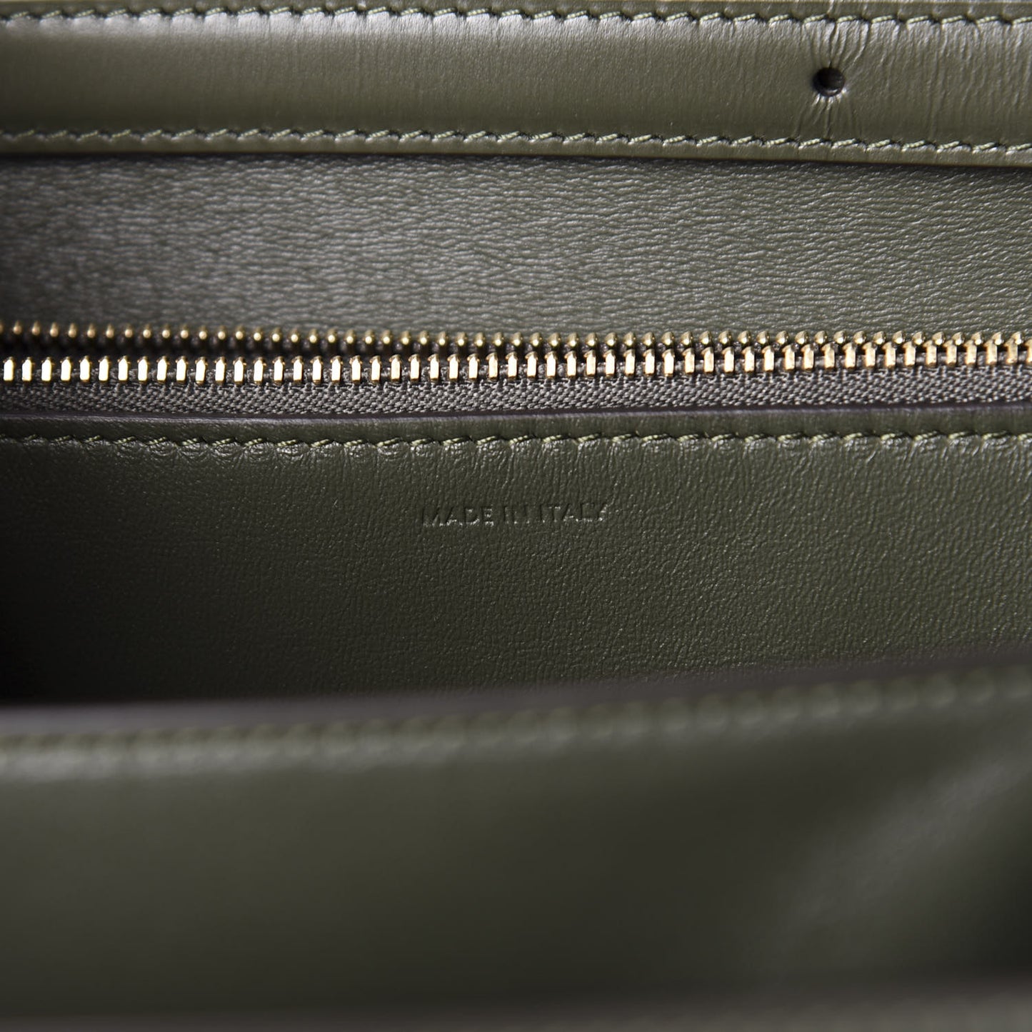 Box Calfskin Medium Classic Box Flap Bag Dark Green