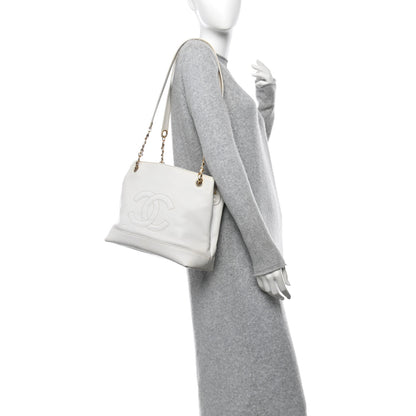 Chanel Caviar CC Shoulder Bag White 2 of 20