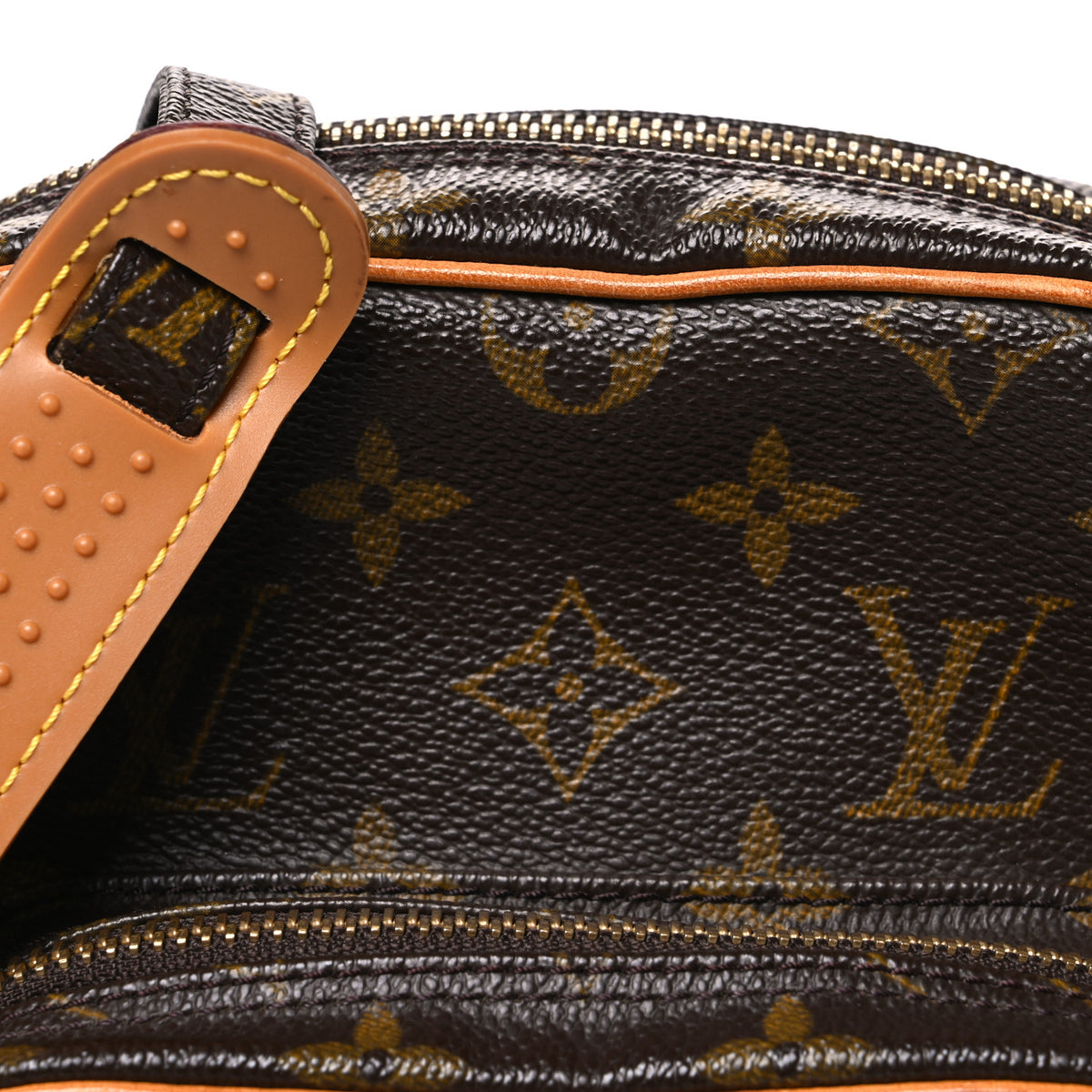 Monogram Amazone