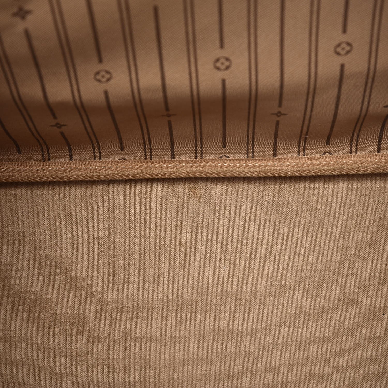 Louis Vuitton Monogram Neverfull GM 9 of 15