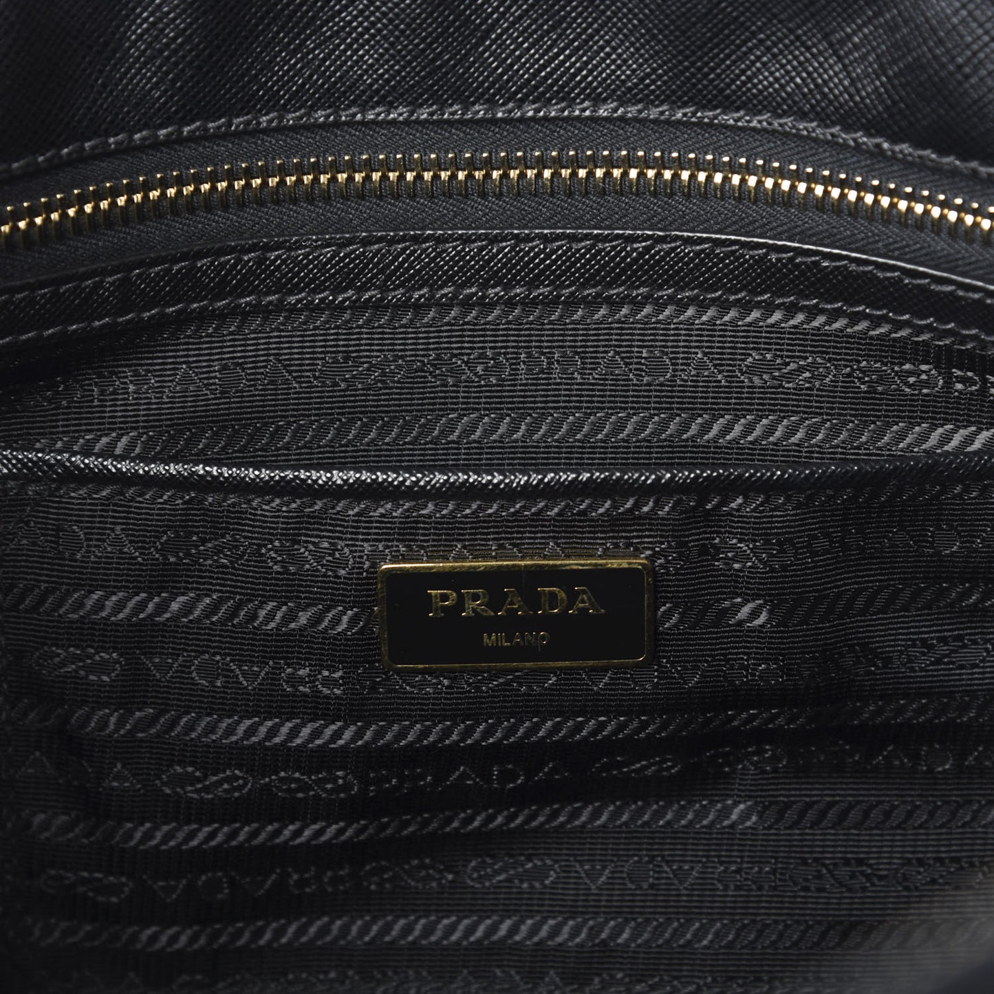 Saffiano Large Galleria Double Zip Tote Black