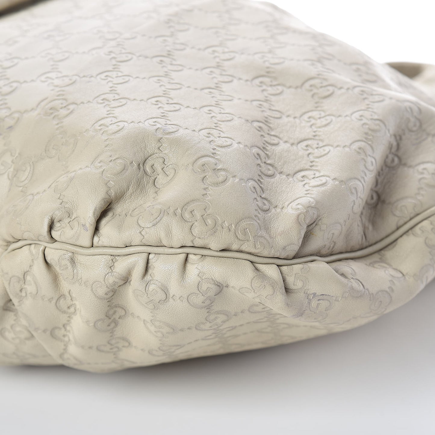 Guccissima Medium Hysteria Top Handle Bag Off White