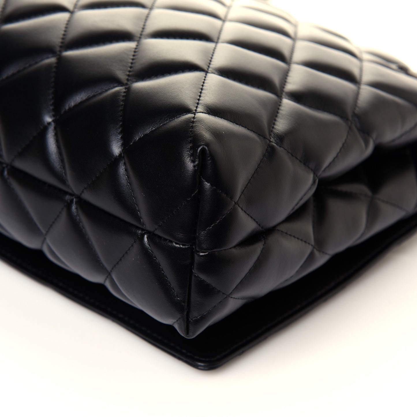 Nappa Calfskin Quilted Large Touch B Shoulder Bag Black