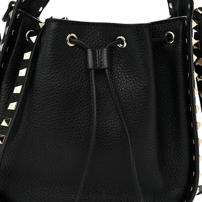 Valentino Garavani Grained Calfskin Rockstud Bucket Bag Black 7 of 9