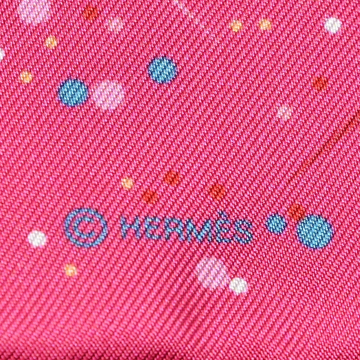 Silk Magic Kelly Pocket Square Scarf Rose Vif Rose Pale Rouge