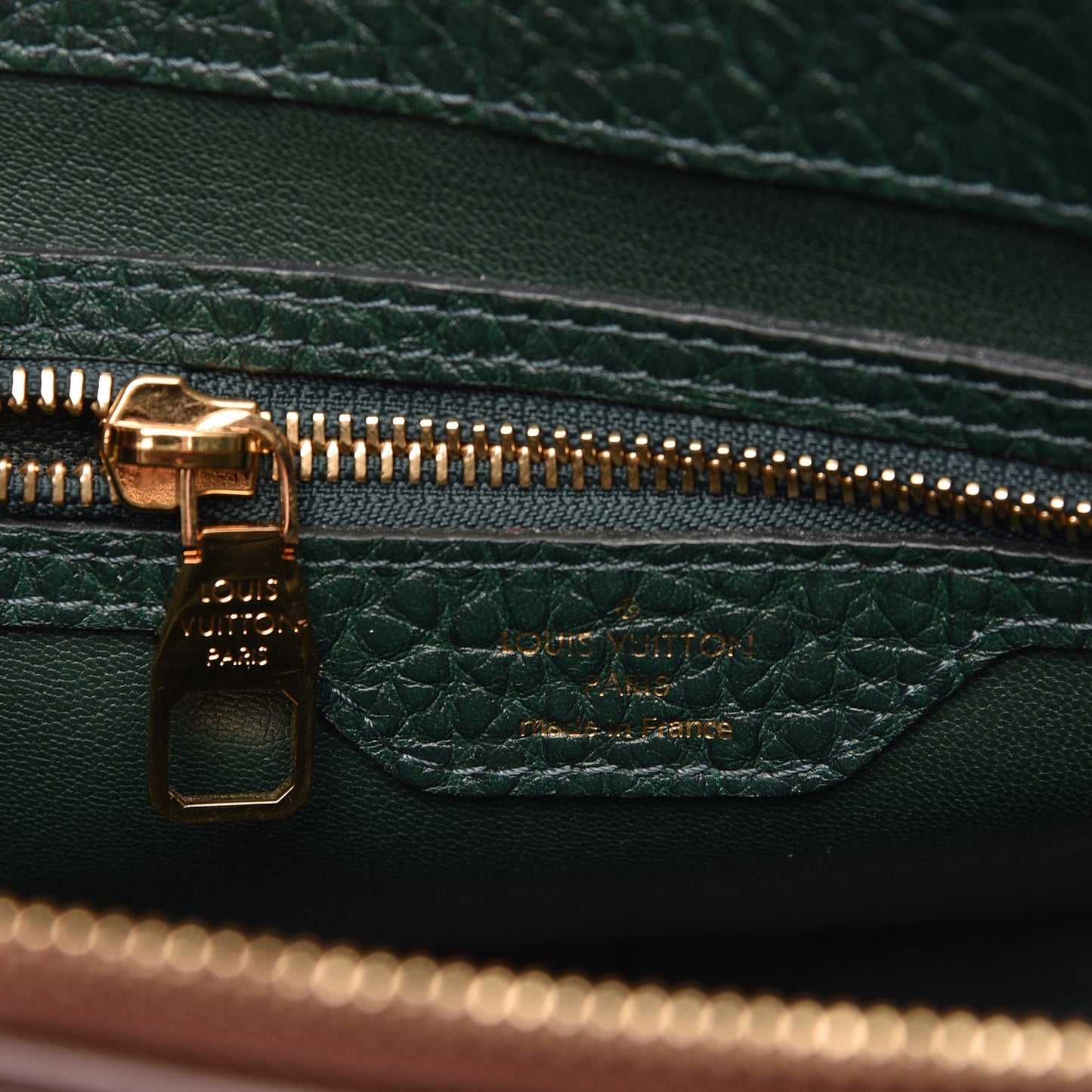 Ostrich Lizard Majestueux Shoulder Bag Vert