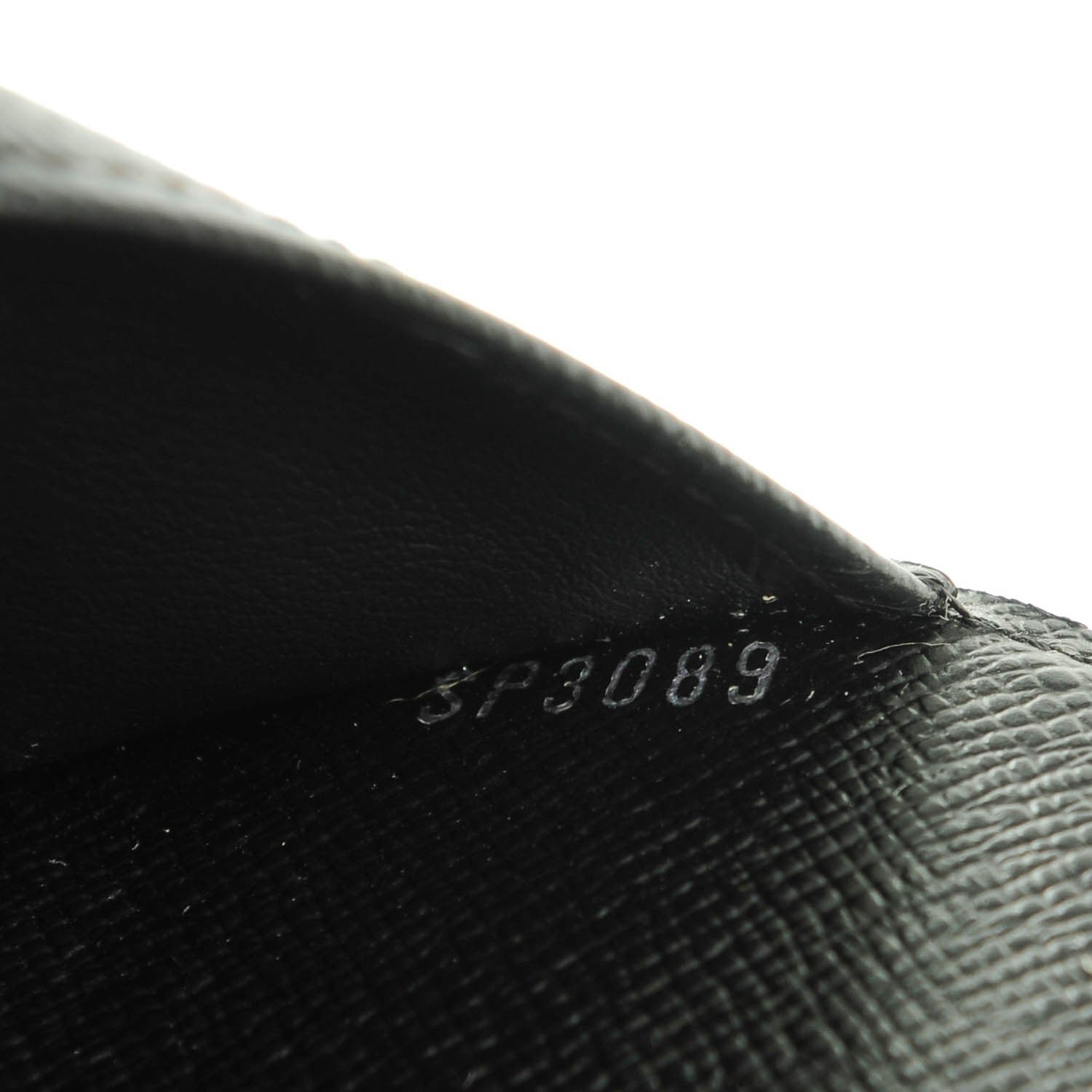 Louis Vuitton Electric Epi Medium Ring Agenda Black 7 of 7