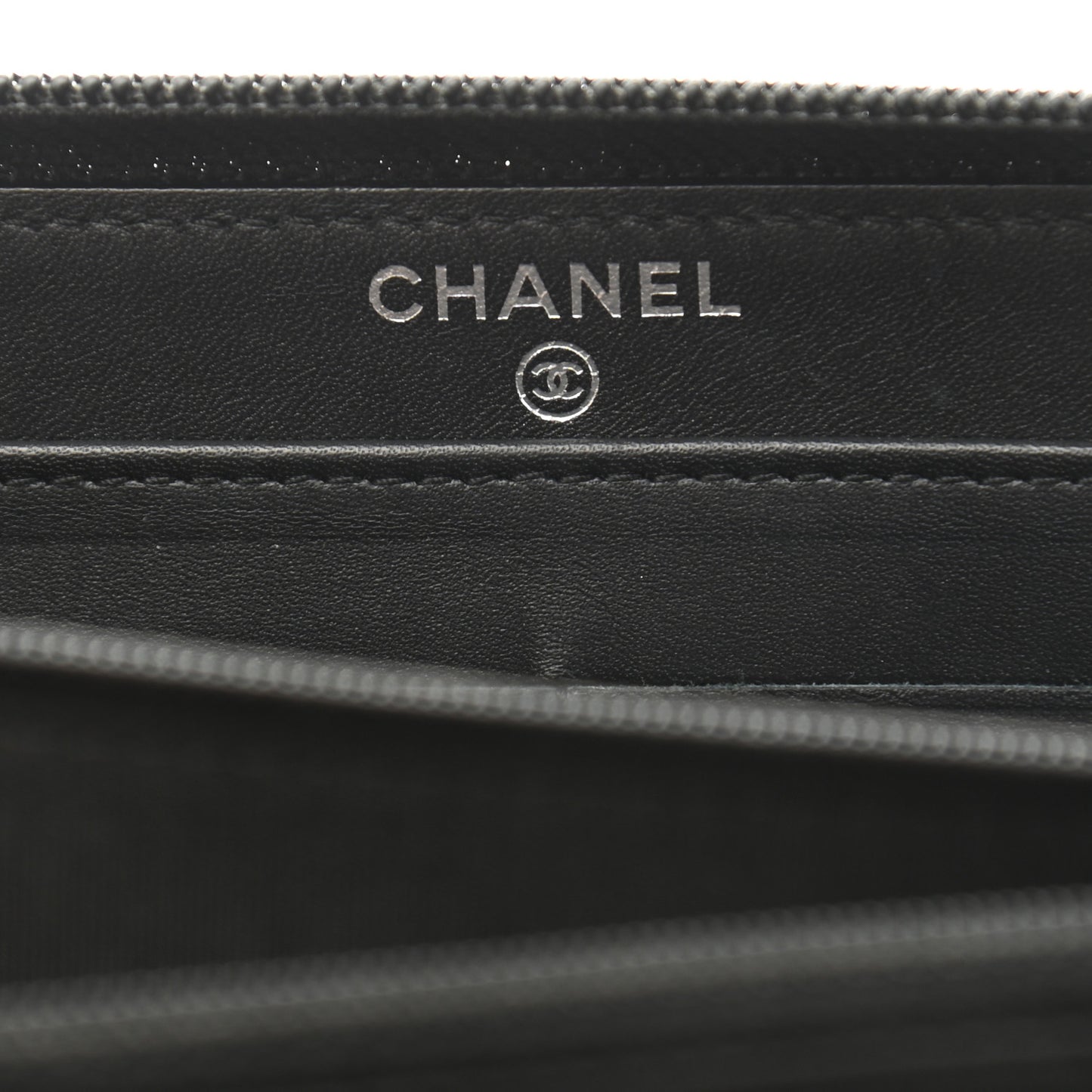 Caviar Large Timeless CC Zip Around Wallet Black