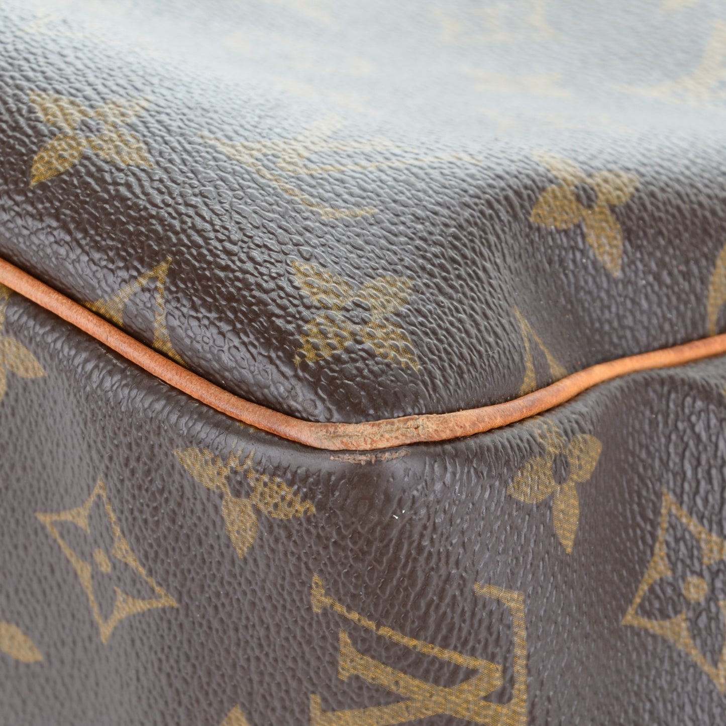 Monogram Batignolles Vertical