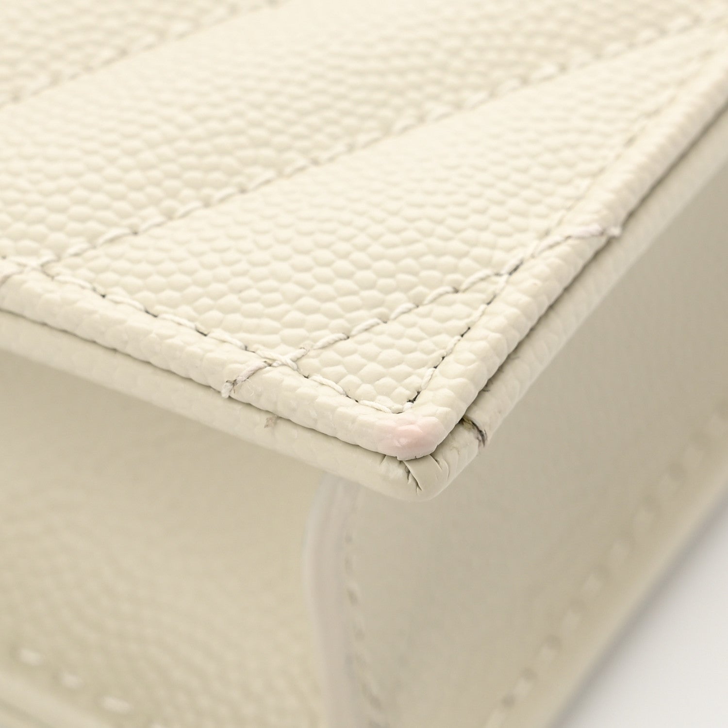 Saint Laurent Grain De Poudre Matelasse Chevron Monogram Envelope Chain Wallet Crema Soft 11 of 12