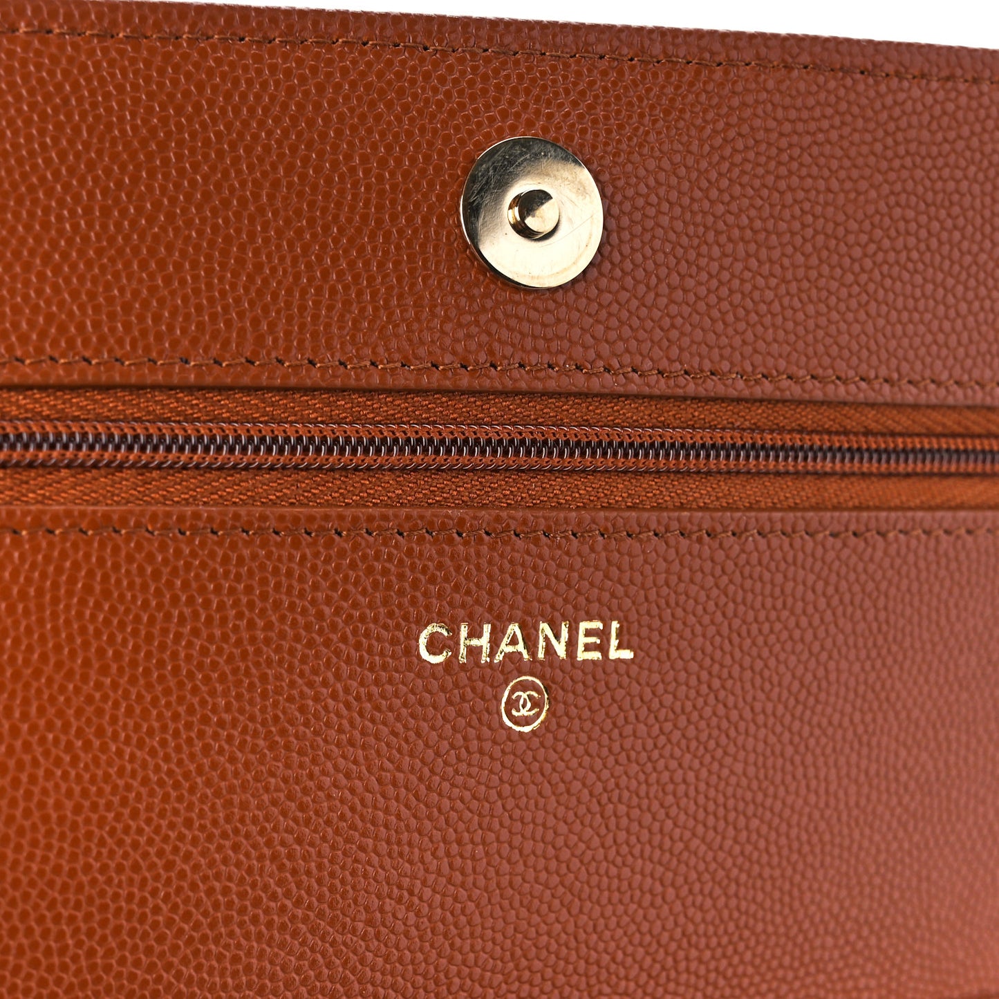 Shiny Caviar Quilted Strass Wallet On Chain WOC Light Brown