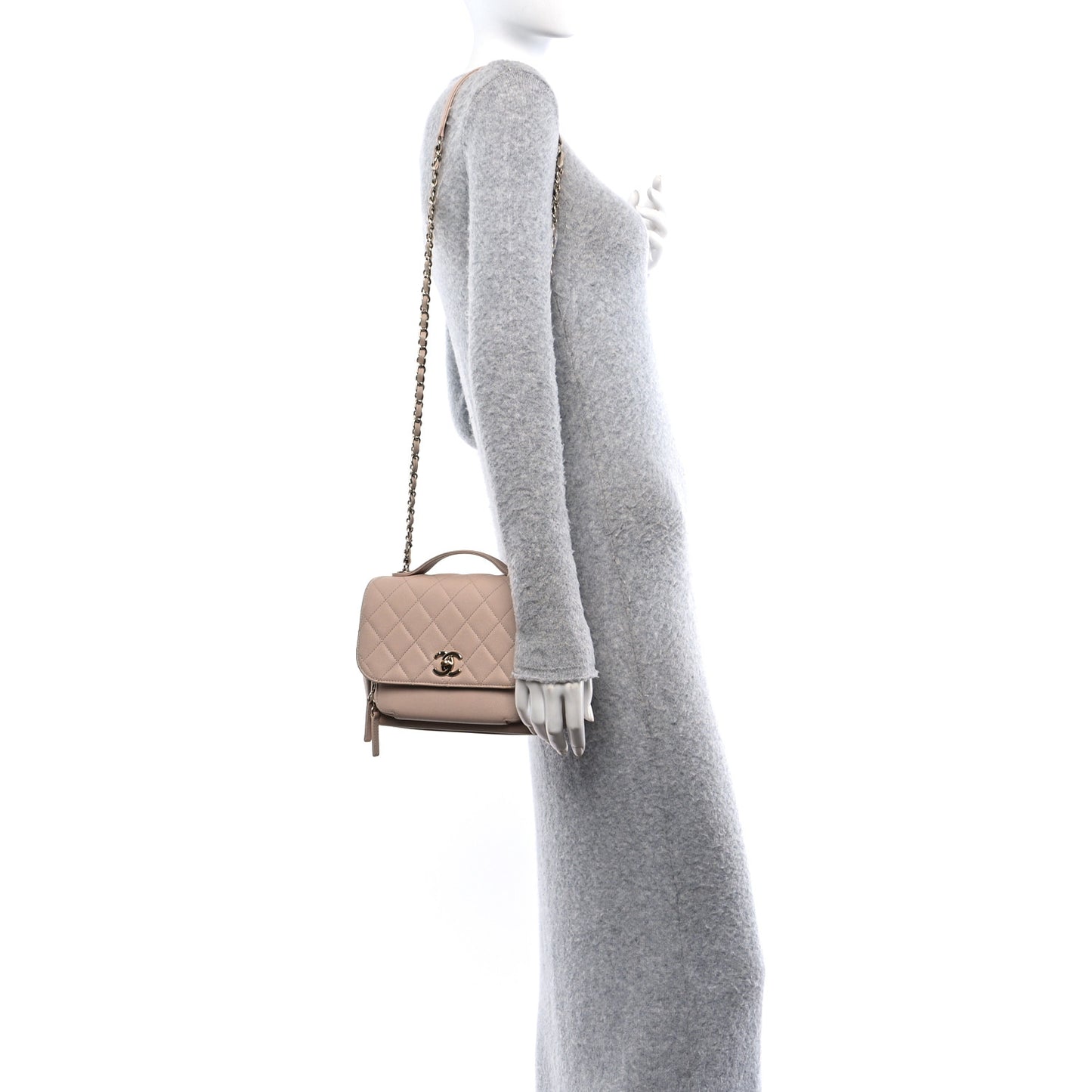 Caviar Quilted Medium Business Affinity Flap Beige