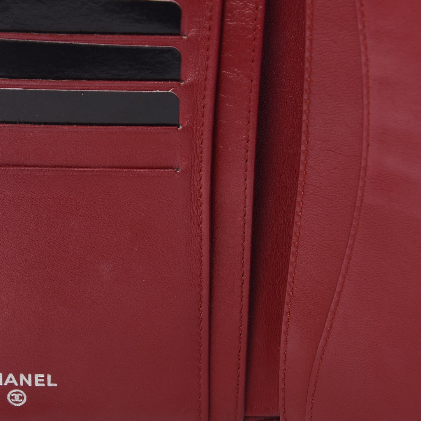 Lambskin Quilted Yen Wallet Red