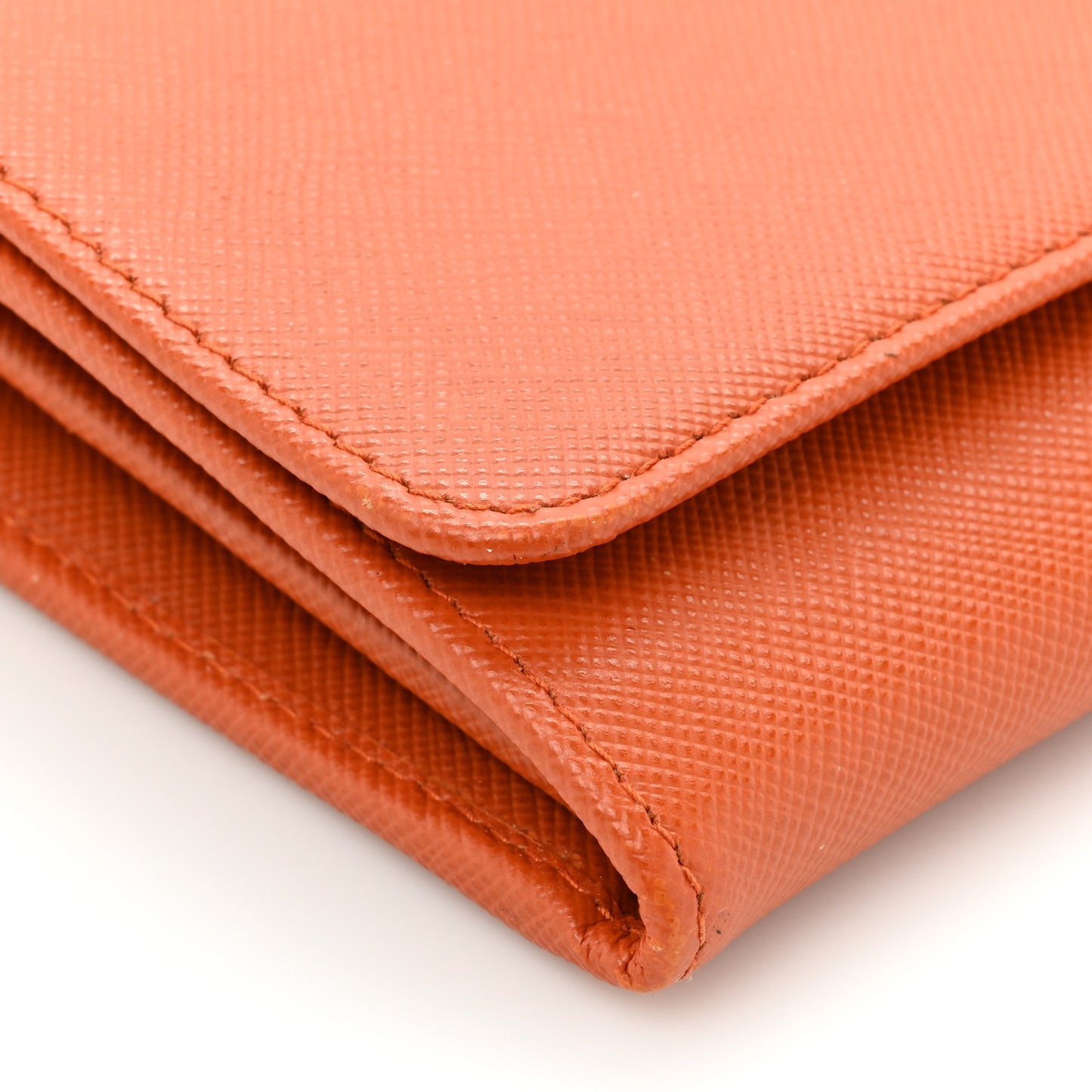Saffiano Metal Oro Chain Wallet Papaya
