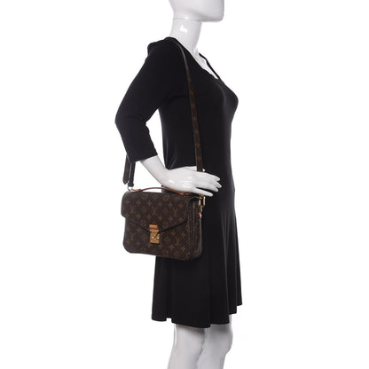 Louis Vuitton Monogram Pochette Metis 2 of 10
