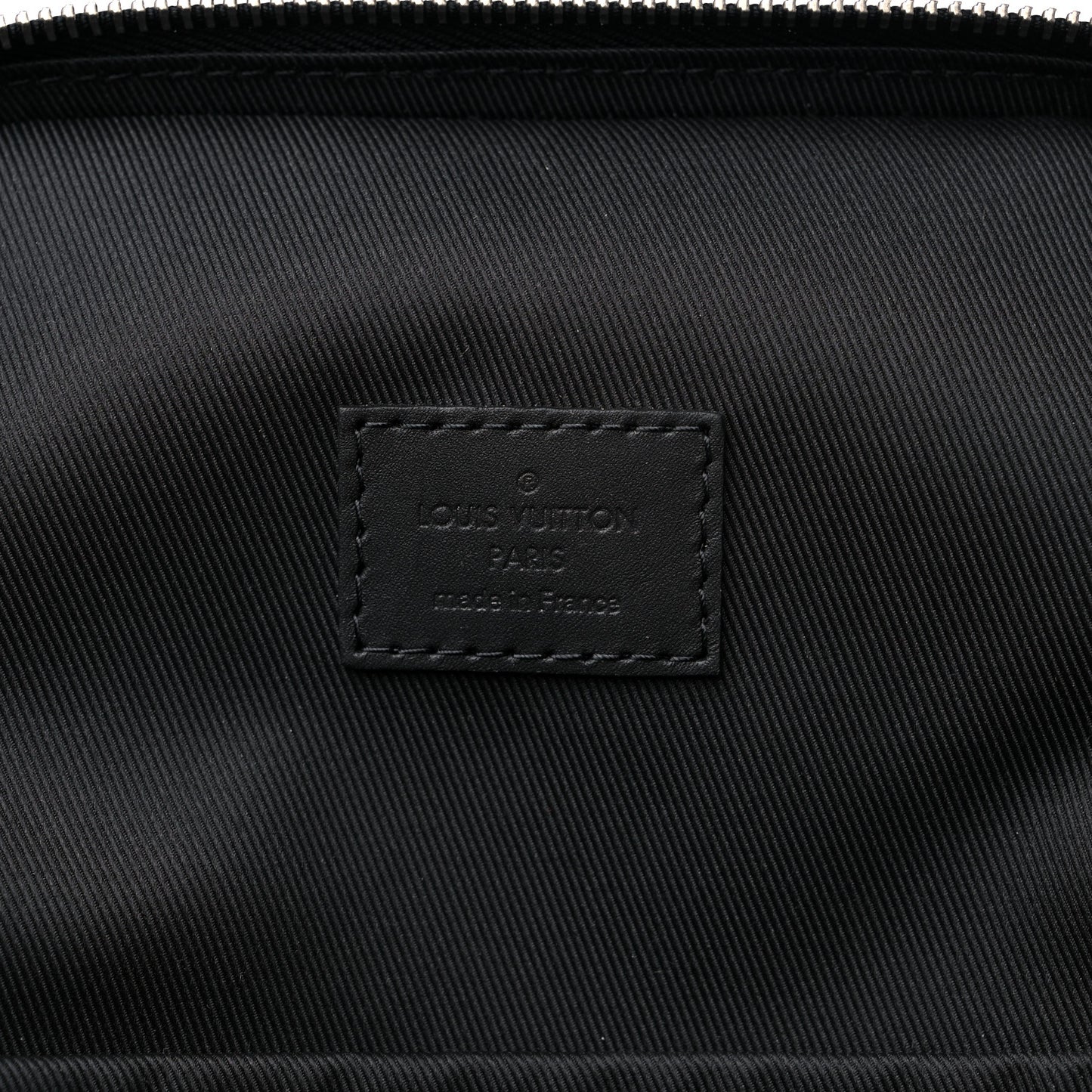Damier Infini Avenue Sling Bag Onyx