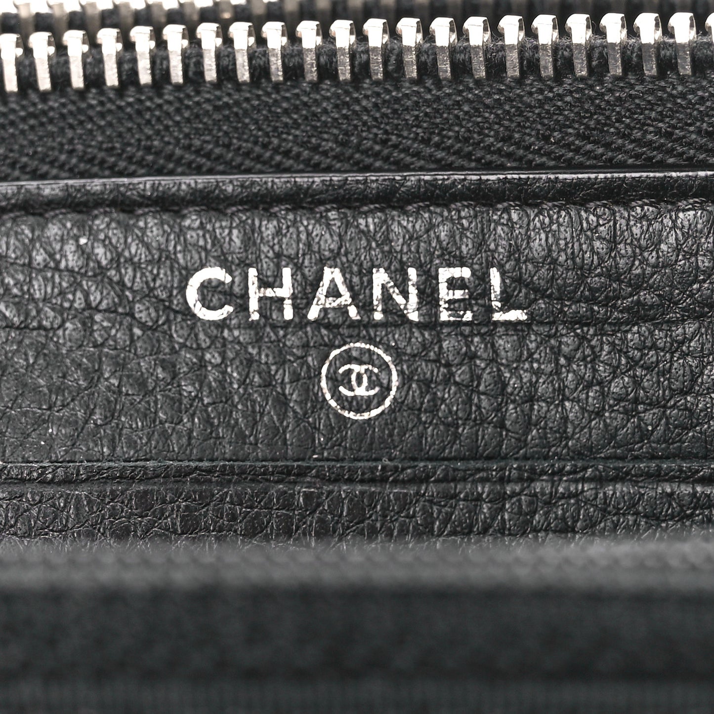 Lambskin Quilted Crystal Medium Gusset Double Zip Around Wallet Black